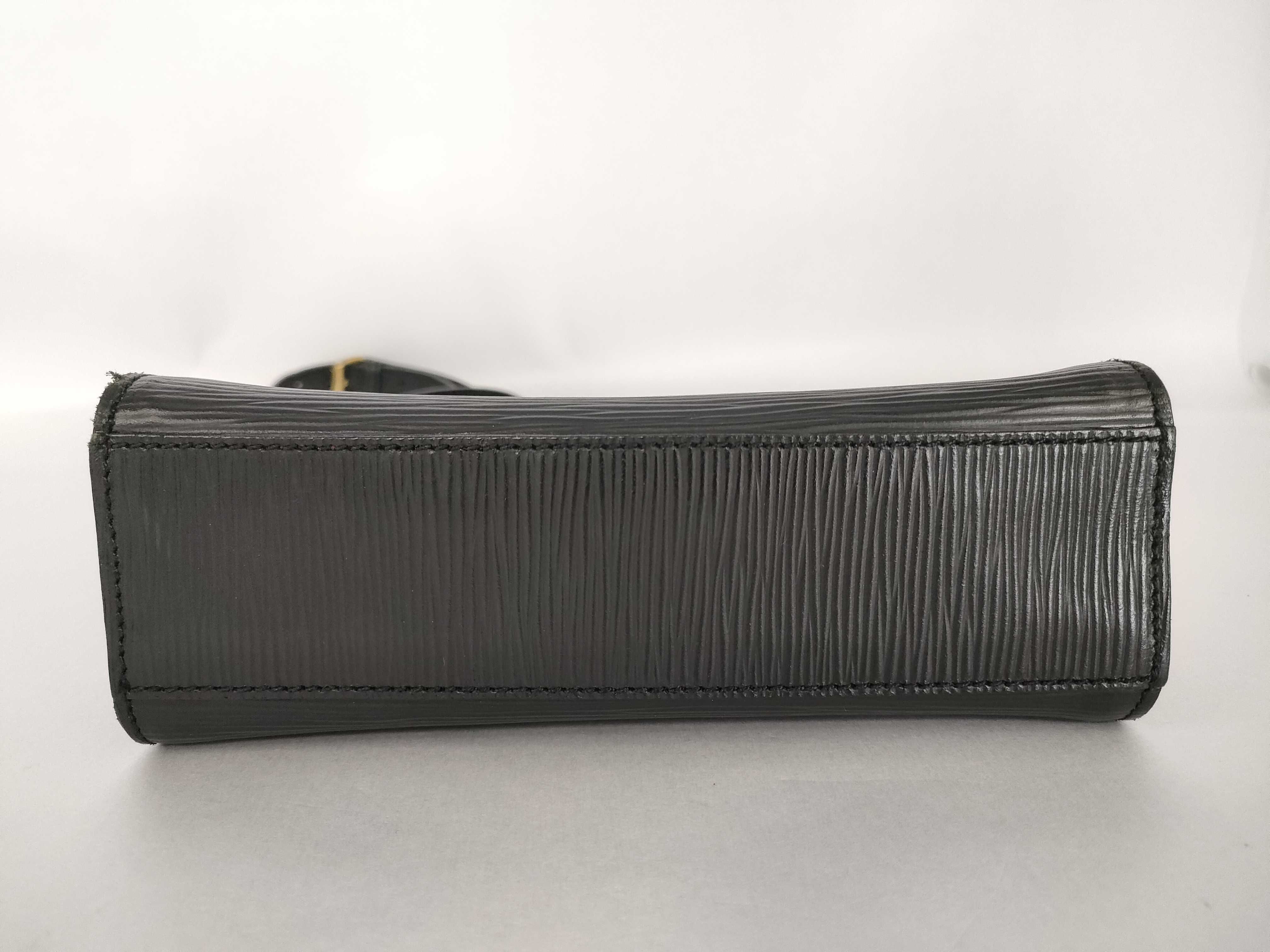 Epi Shoulder Bag, Black — view 7