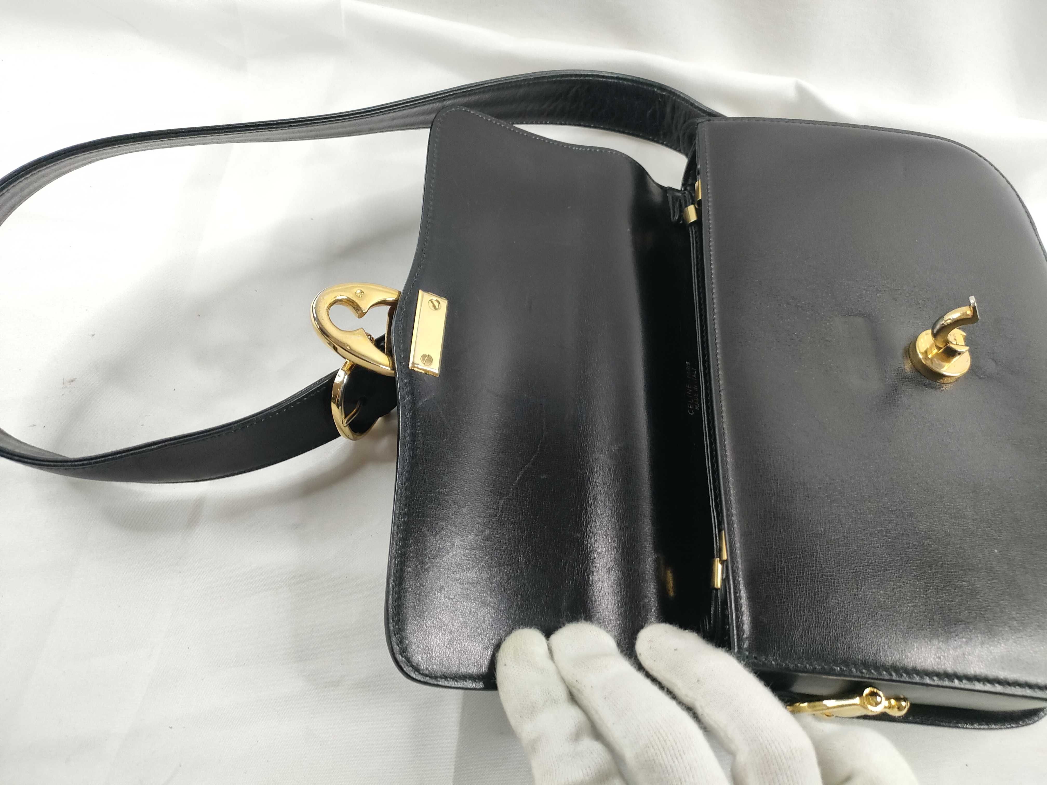Carriage Hardware Shoulder Bag Black Shoulder Bag — view 9