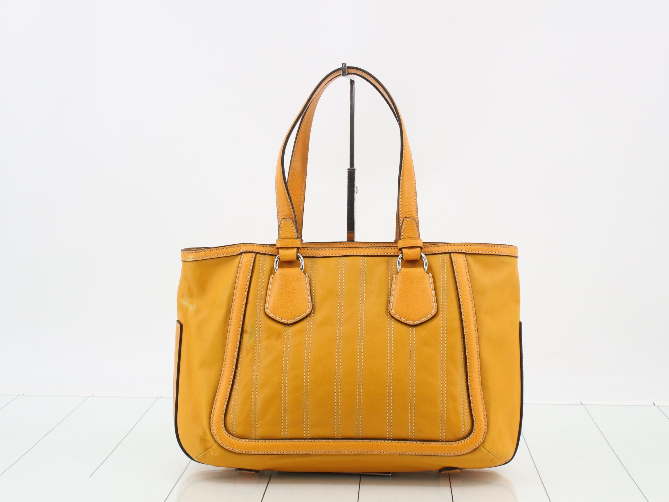 Leather tote bag — view 2