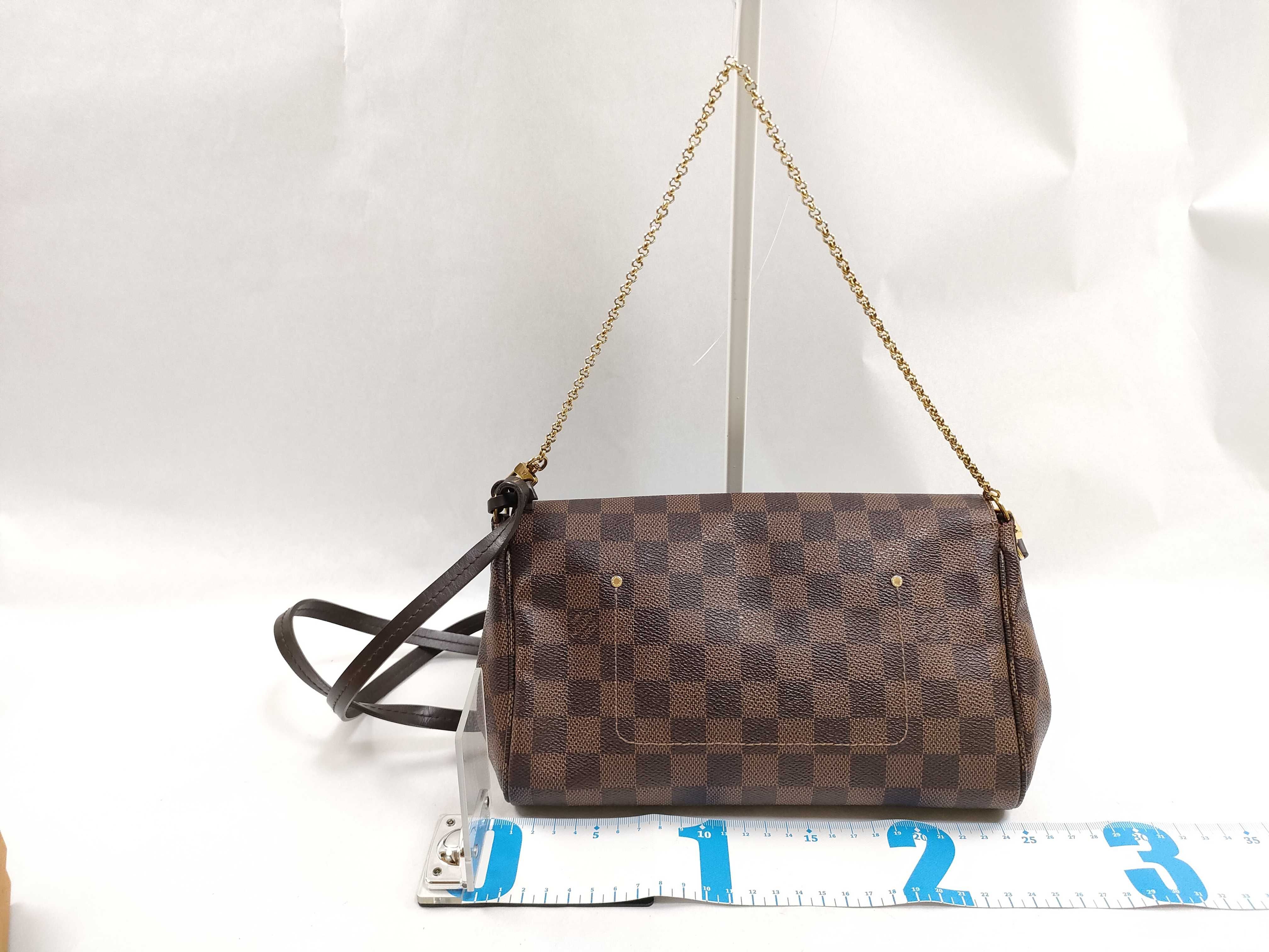 Damier PH - Damier Ebene Favorite Shoulder Bag Brown Canvas Handbag — view 2