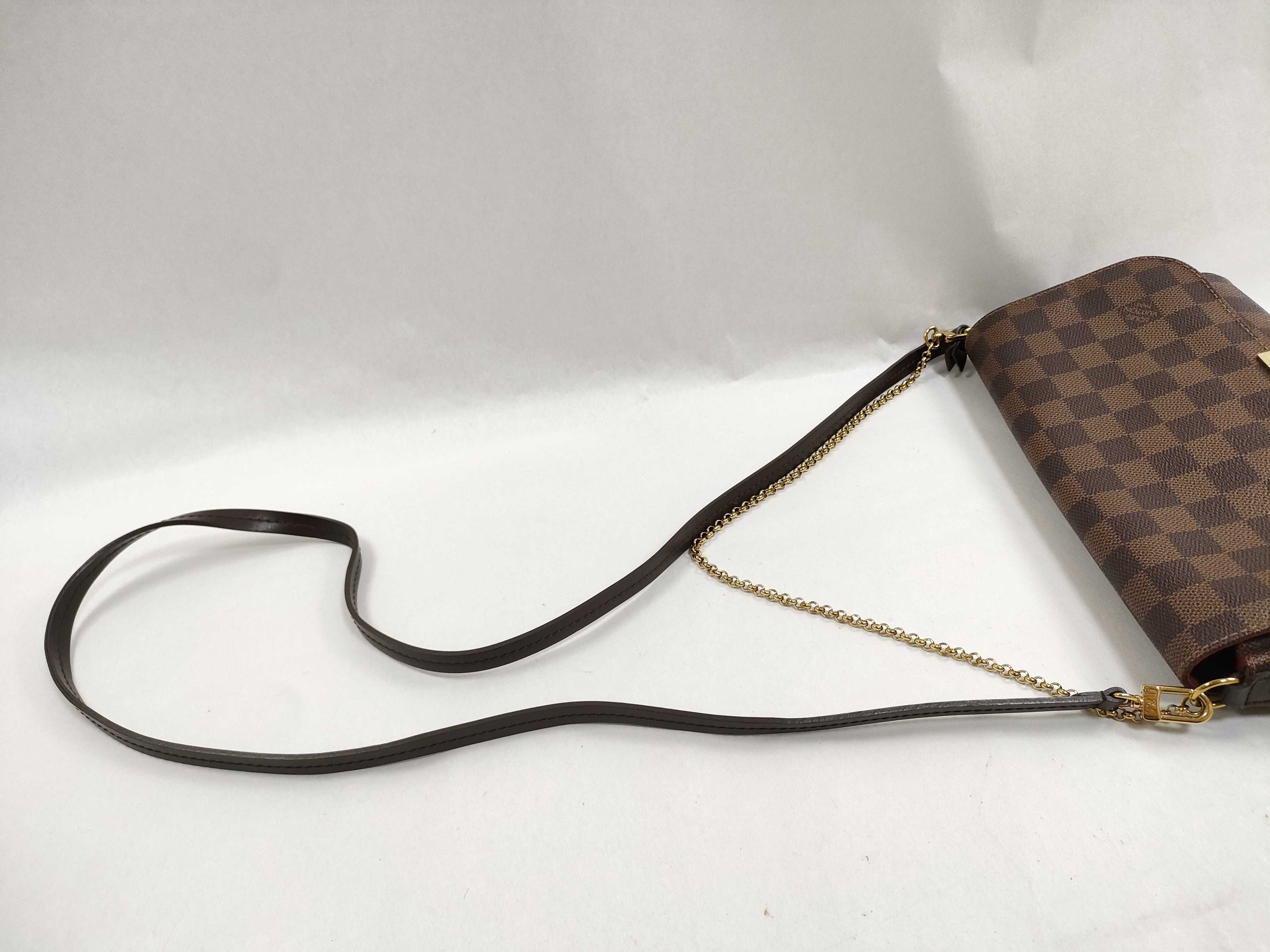 Damier PH - Damier Ebene Favorite Shoulder Bag Brown Canvas Handbag — view 3