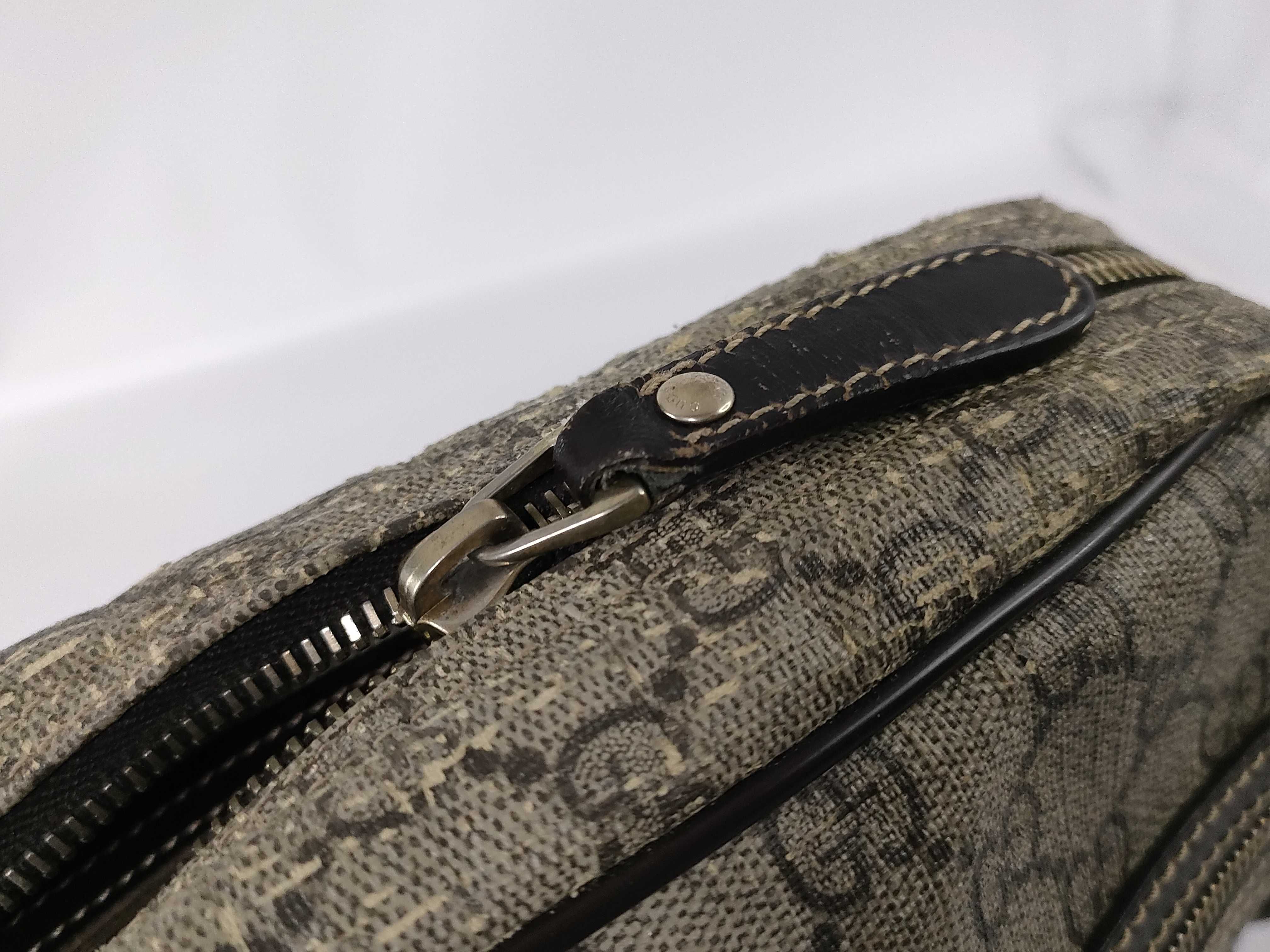 GG Supreme Gucci GG Supreme Shoulder Bag Square PVC Shoulder Bag — view 13