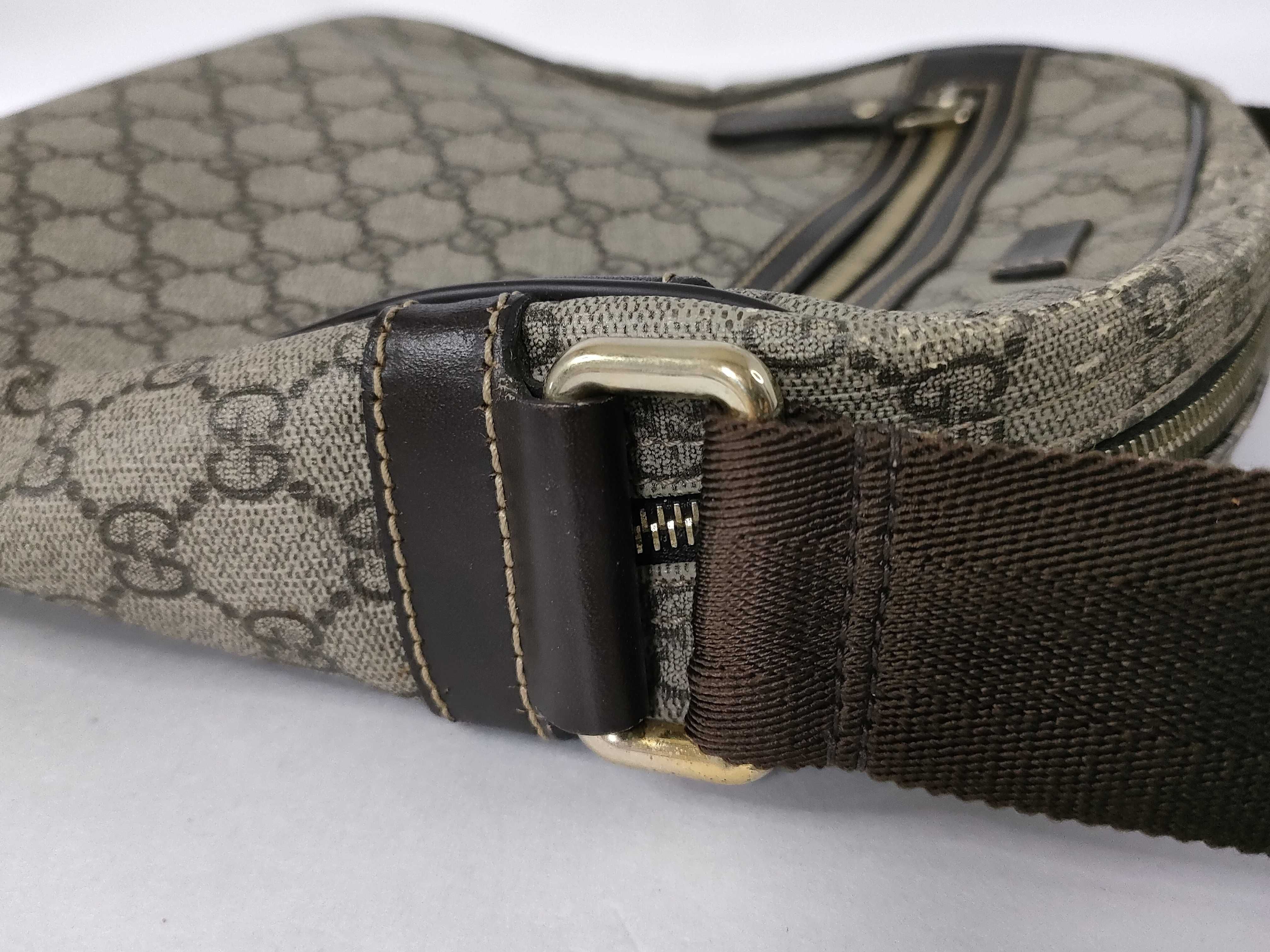 GG Supreme Gucci GG Supreme Shoulder Bag Square PVC Shoulder Bag — view 5