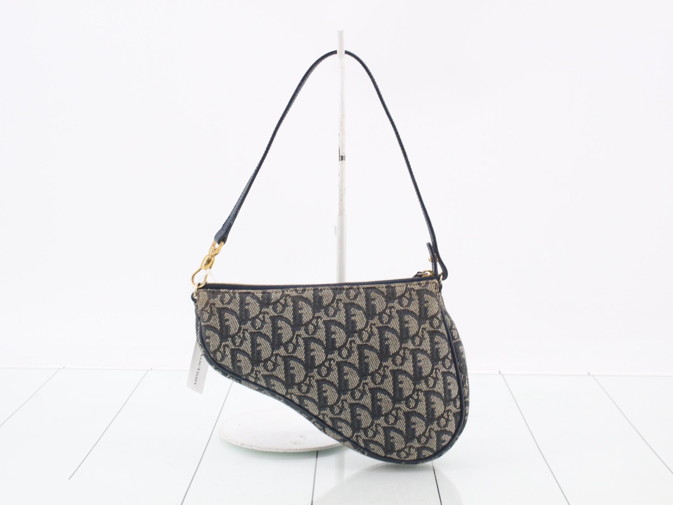 Trotter Saddle Pouch — view 2