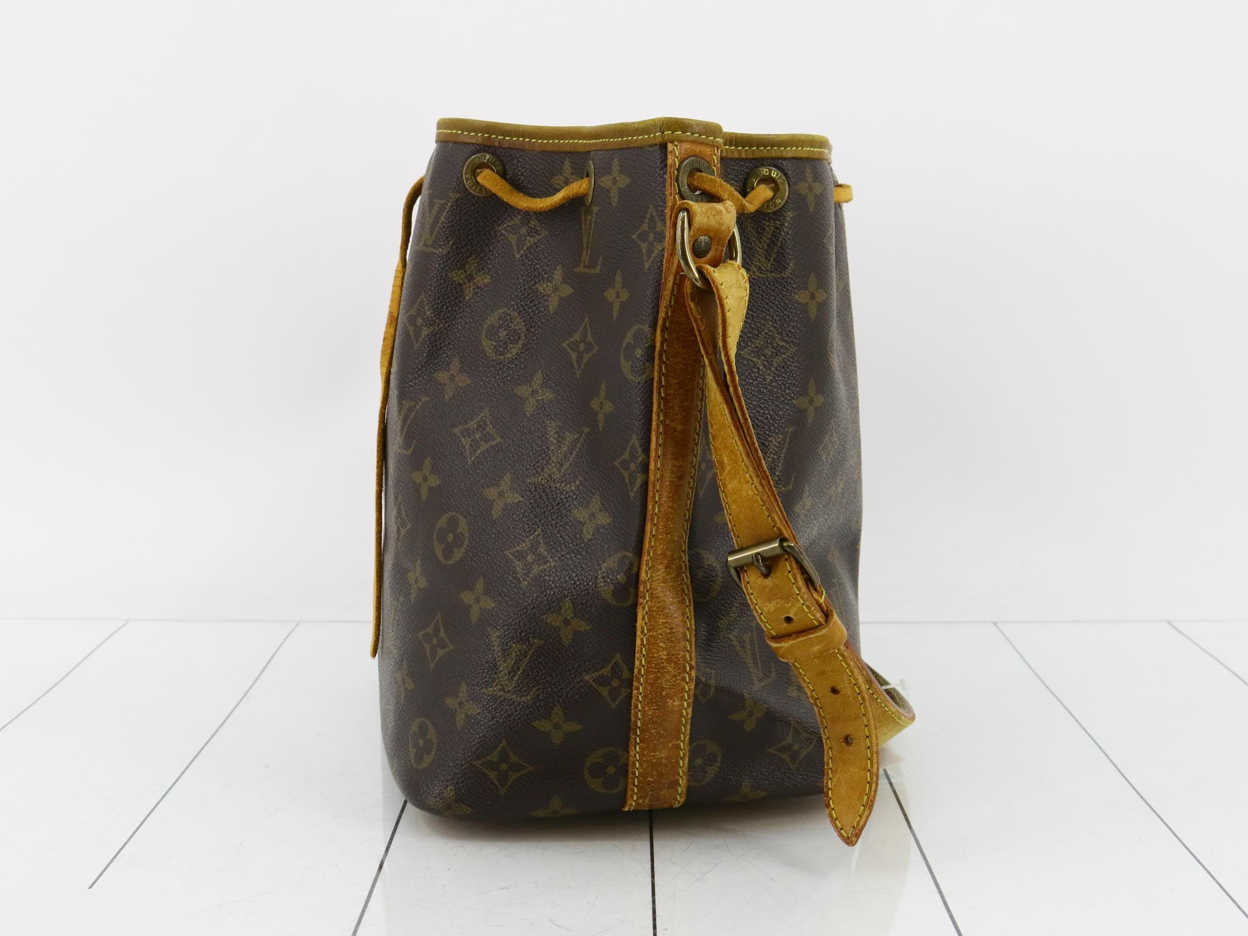 Monogram Petit Noé — view 3