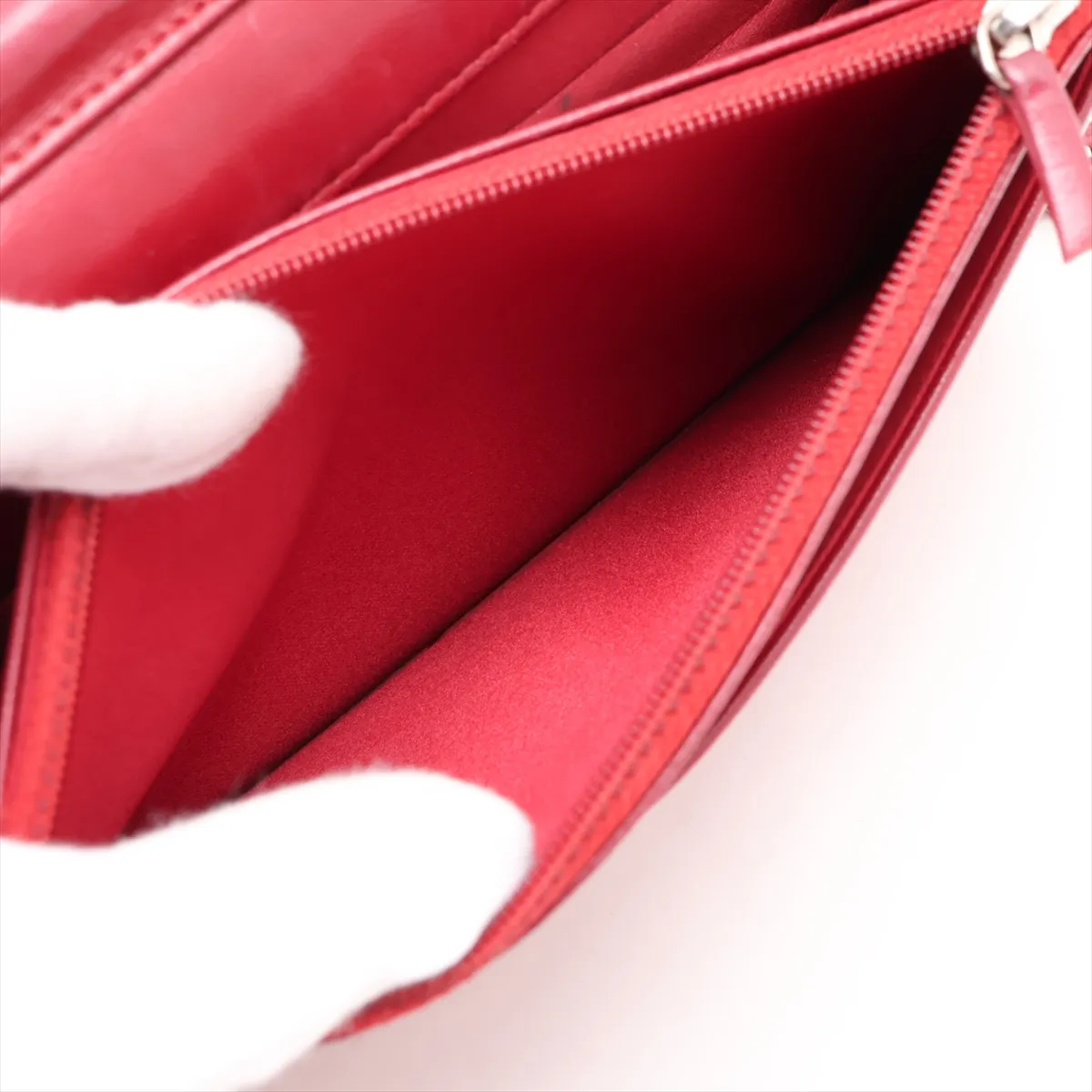 Camellia Lambskin Chain Wallet, Red, Silver Hardware, Item No. 17368965, Series 17 — view 8