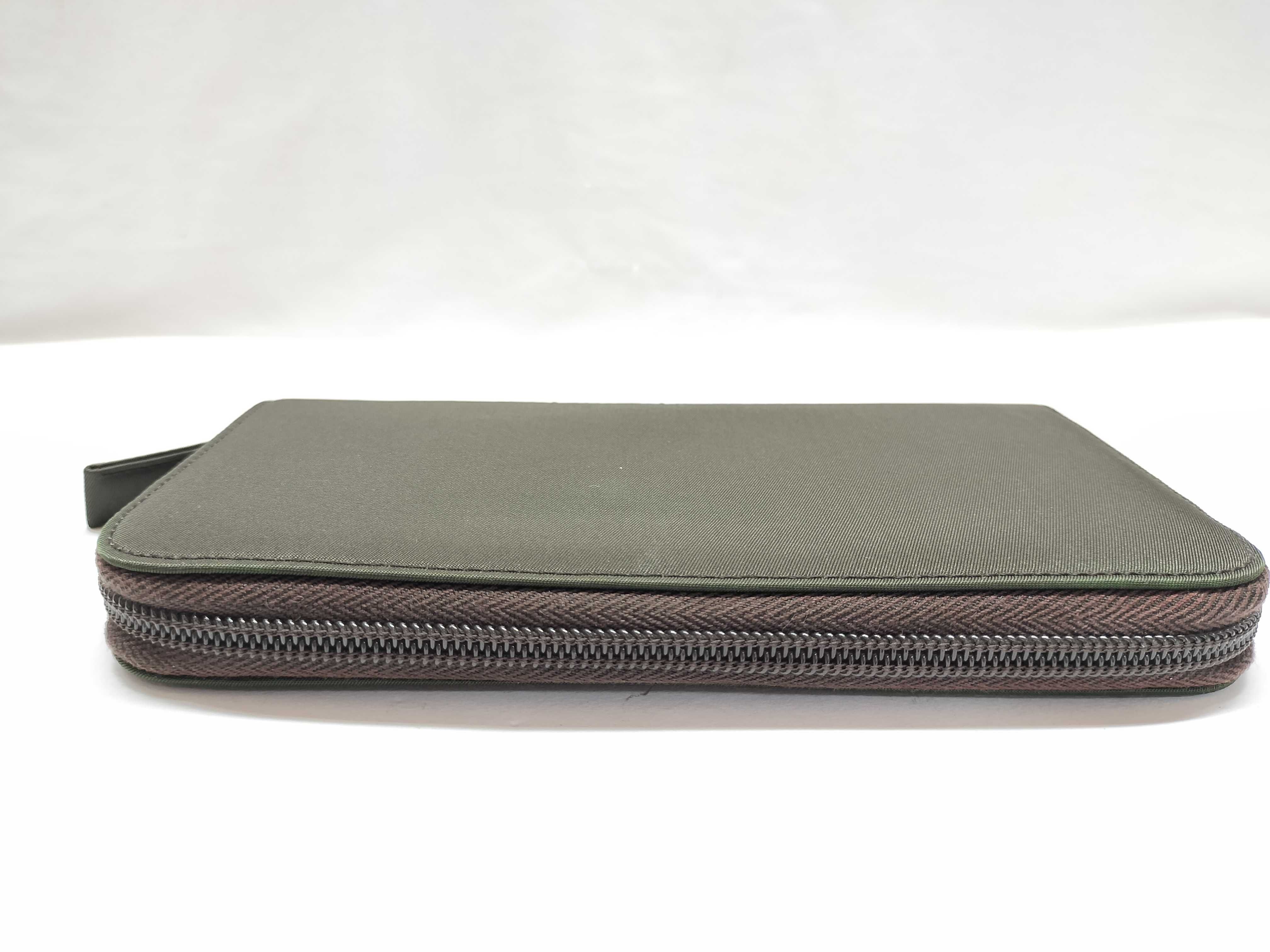 wallet — view 6