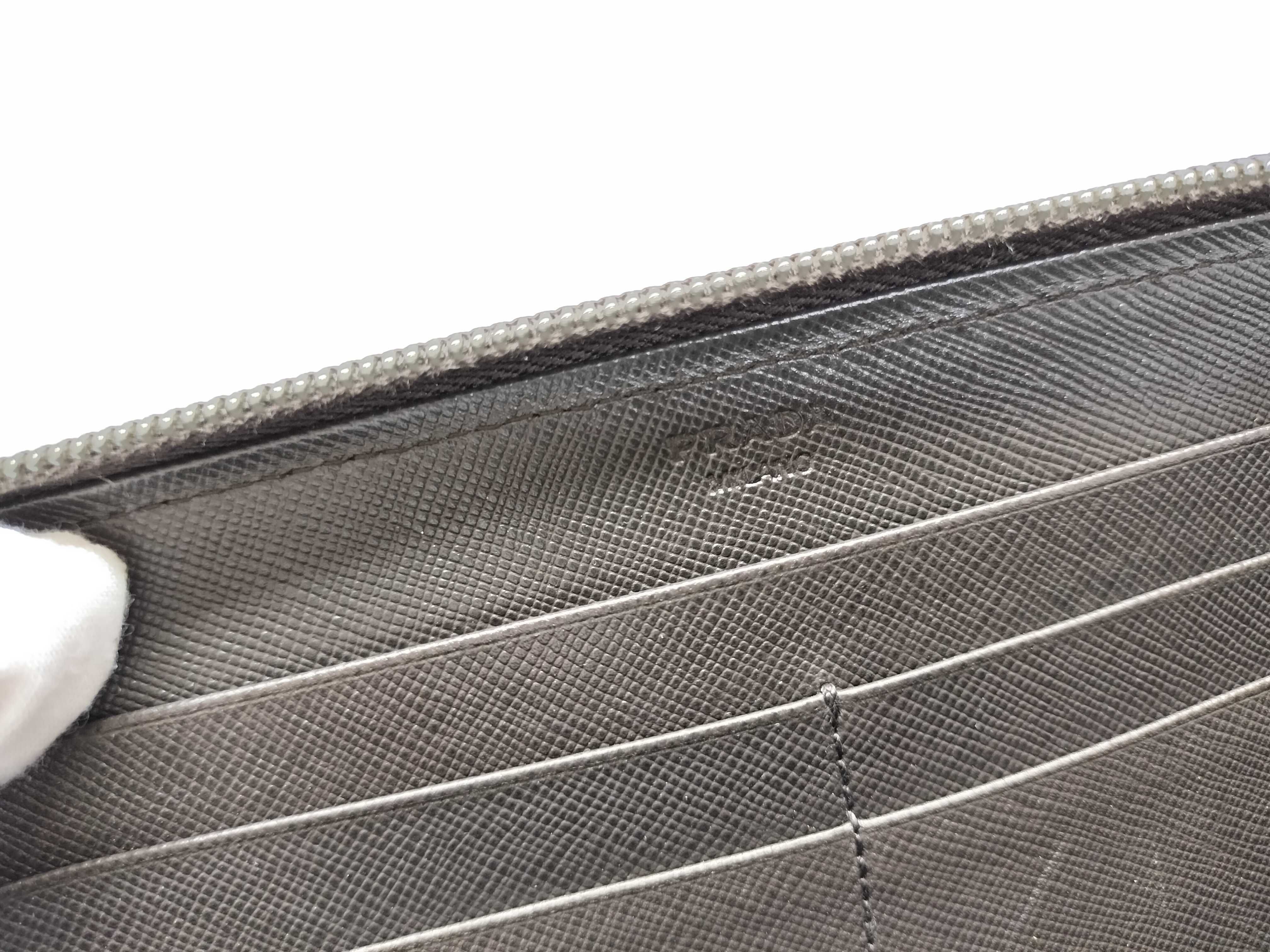 wallet — view 8