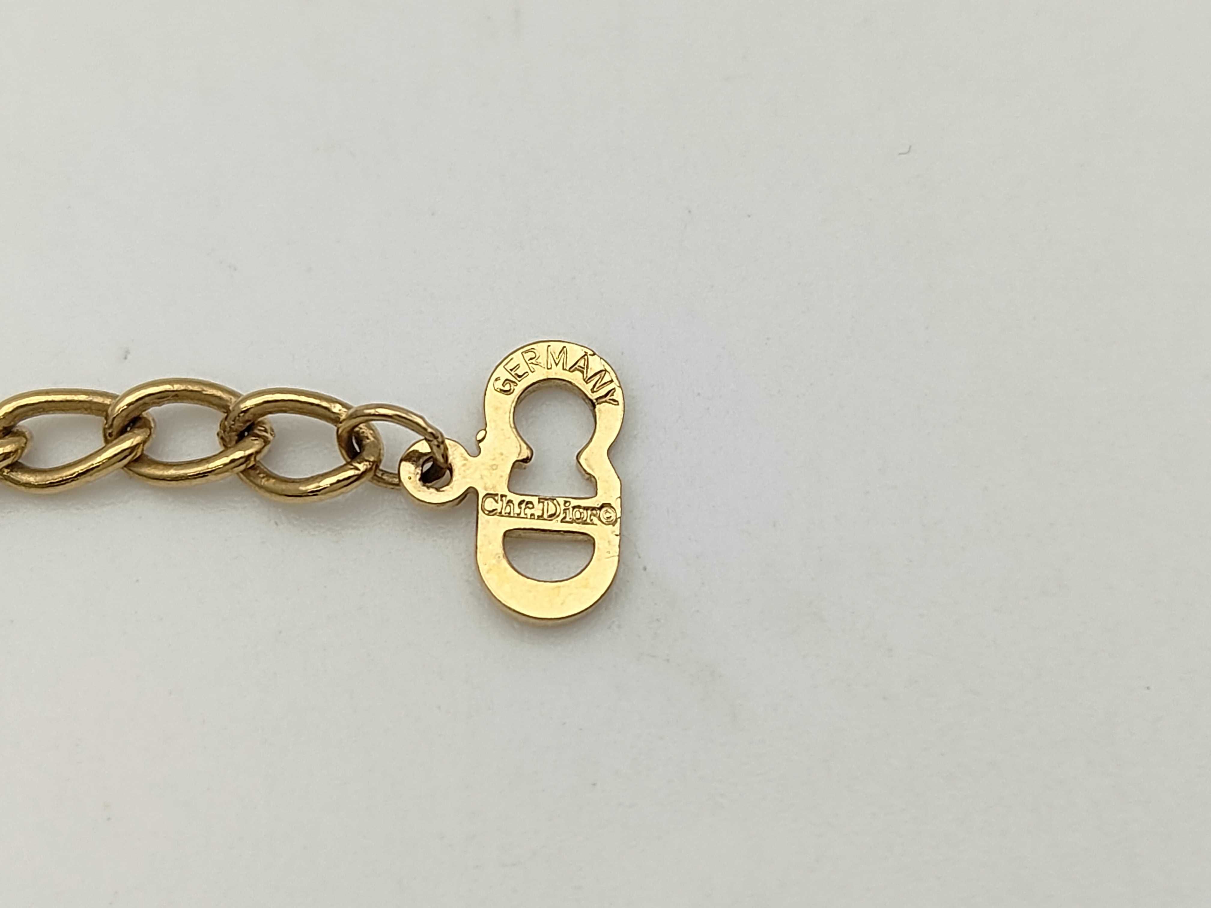 Vintage Rhinestone Gold Necklace — view 6