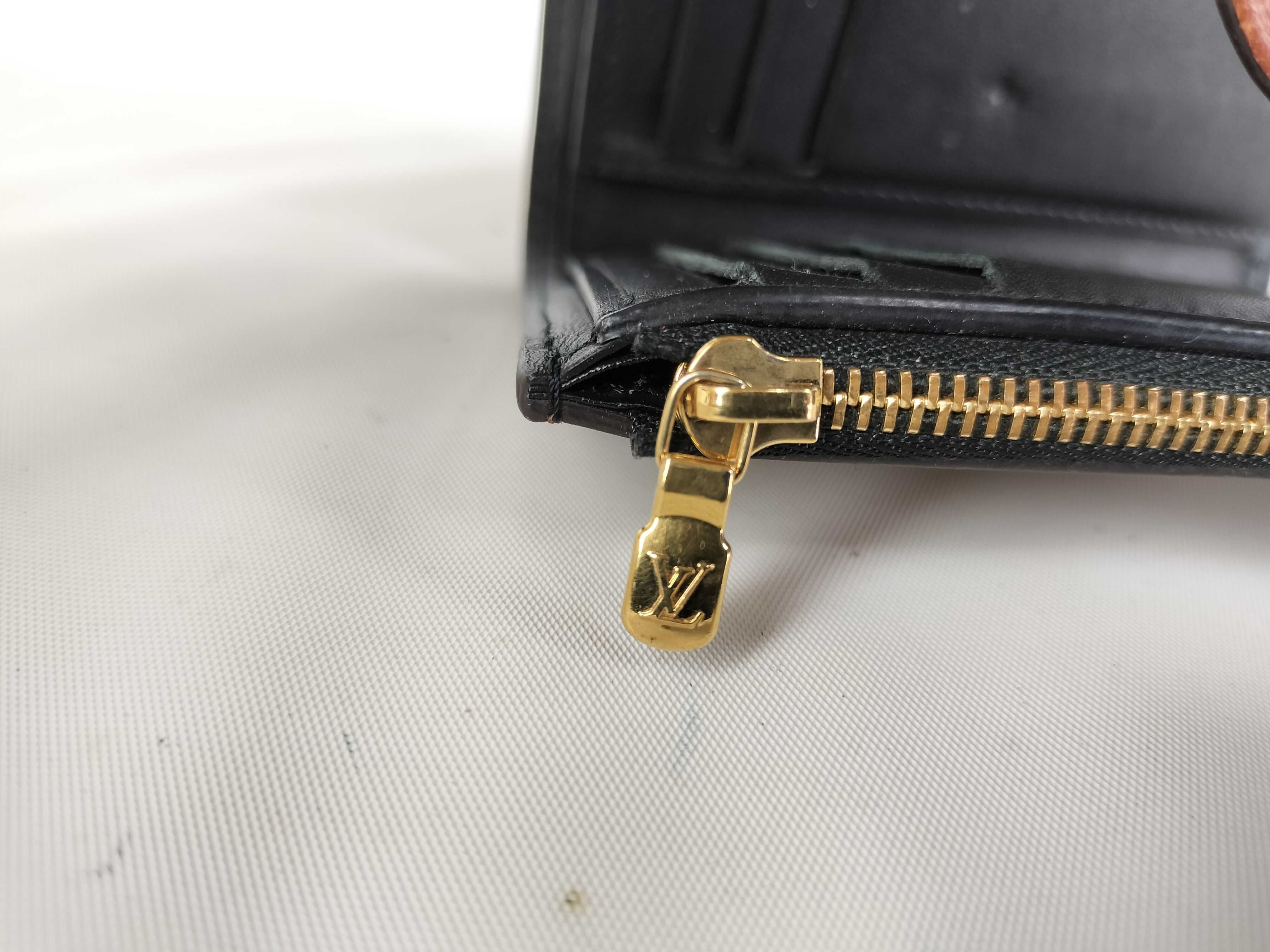 Monogram Reverse Portefeuille Dauphine Compact Wallet — view 10