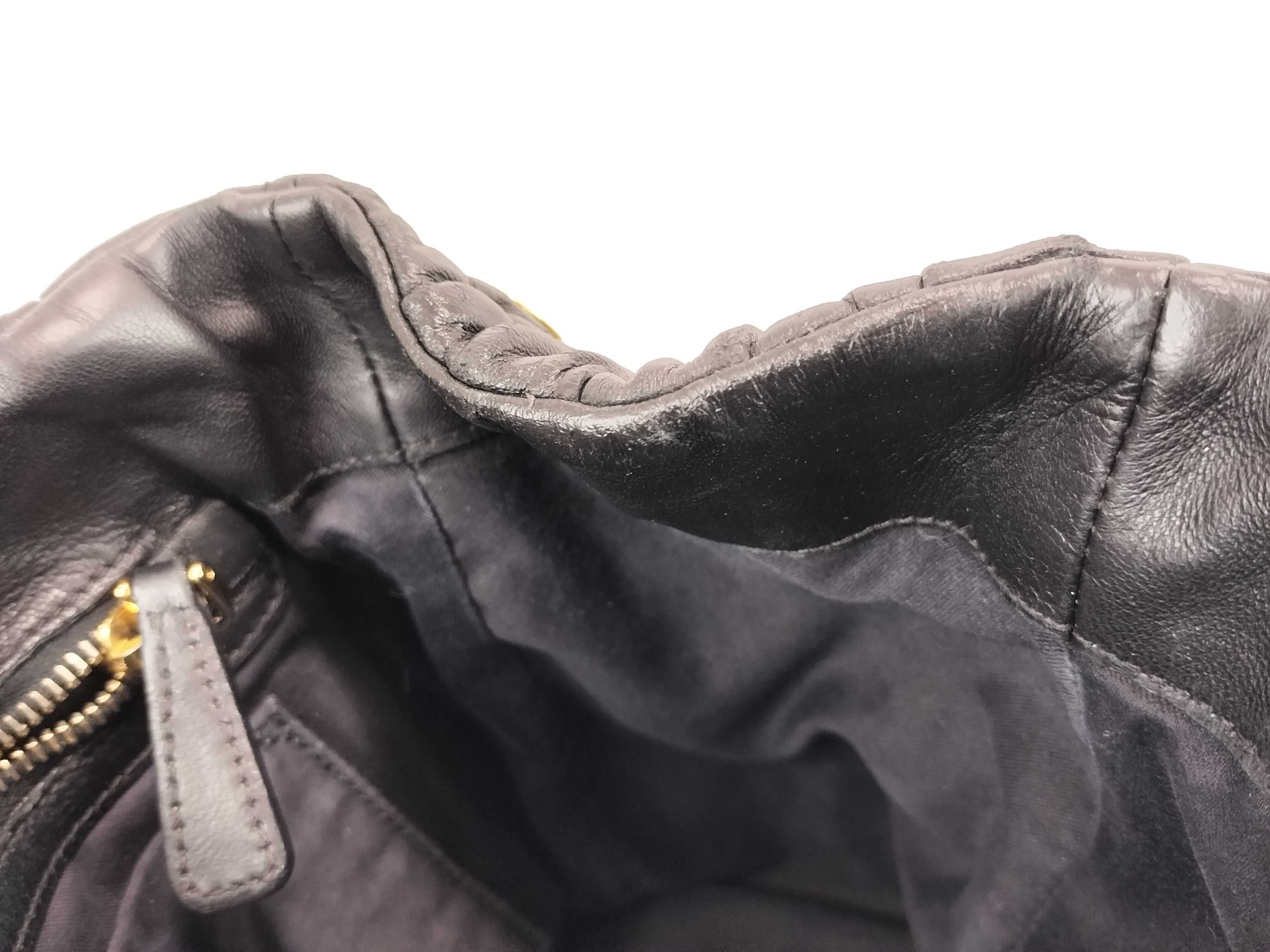 Gathered Leather Handbag Shoulder Bag Black Serial Handbag — view 8