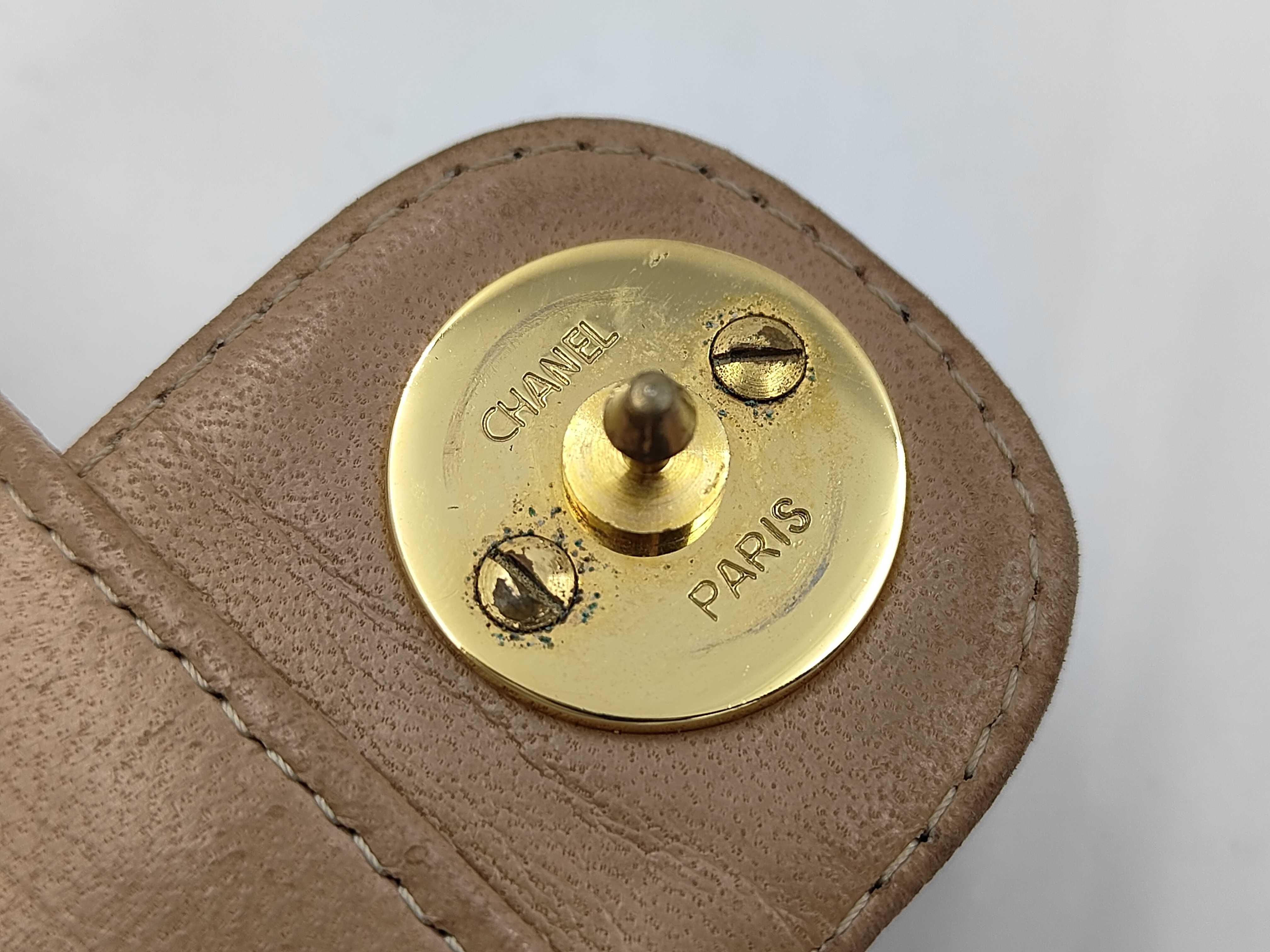 Matelassé Push Beige Shoulder Bag — view 13