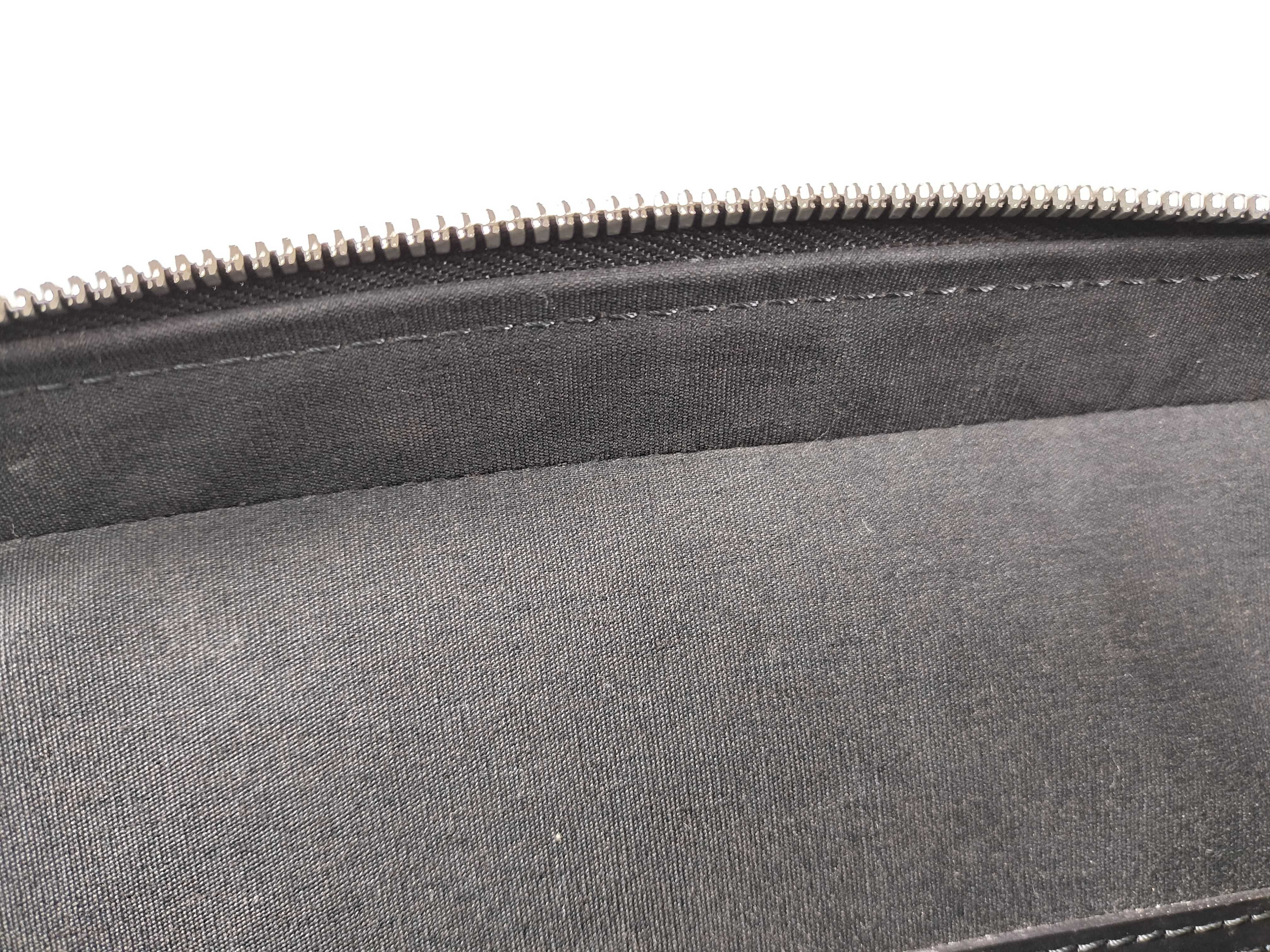 Monogram Matte Louis Vuitton Malden M55132 Matte Handbag — view 11