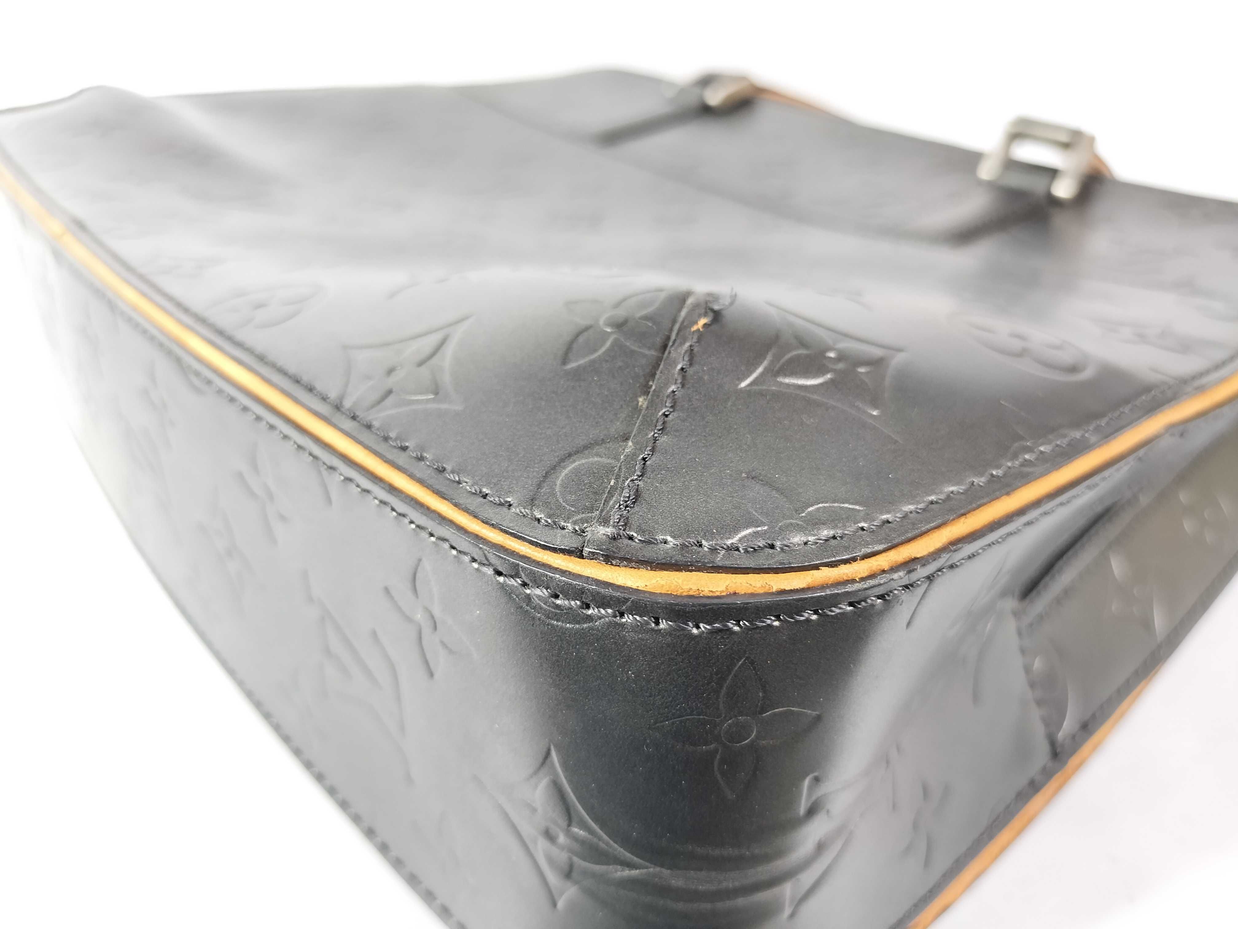 Monogram Matte Louis Vuitton Malden M55132 Matte Handbag — view 6
