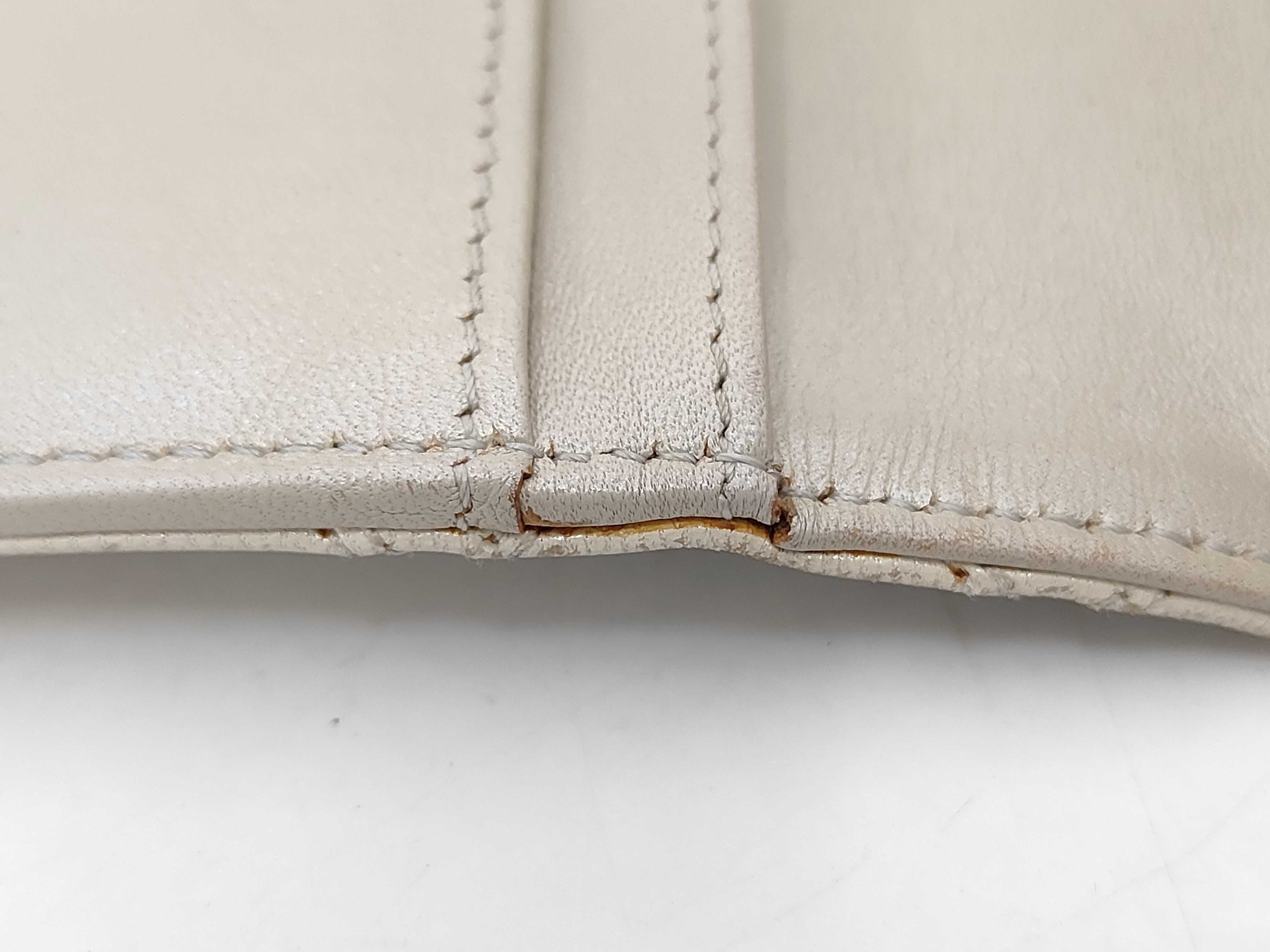 wallet — view 8