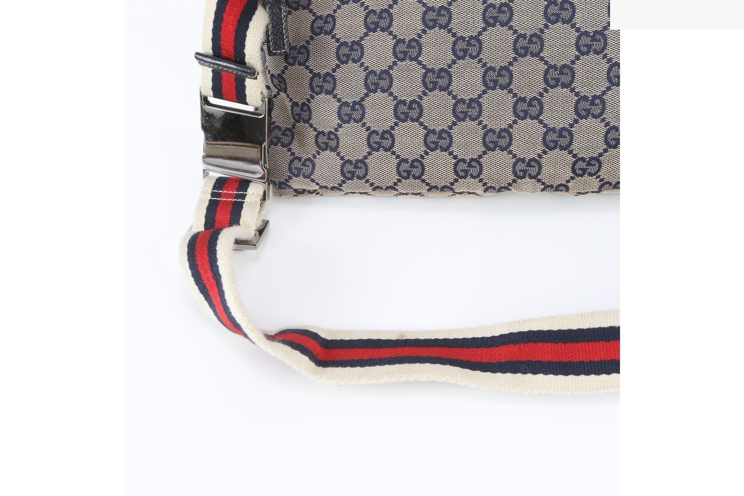 GG Canvas 28566 Leather 2-Way Body Bag (Crossbody) — view 4