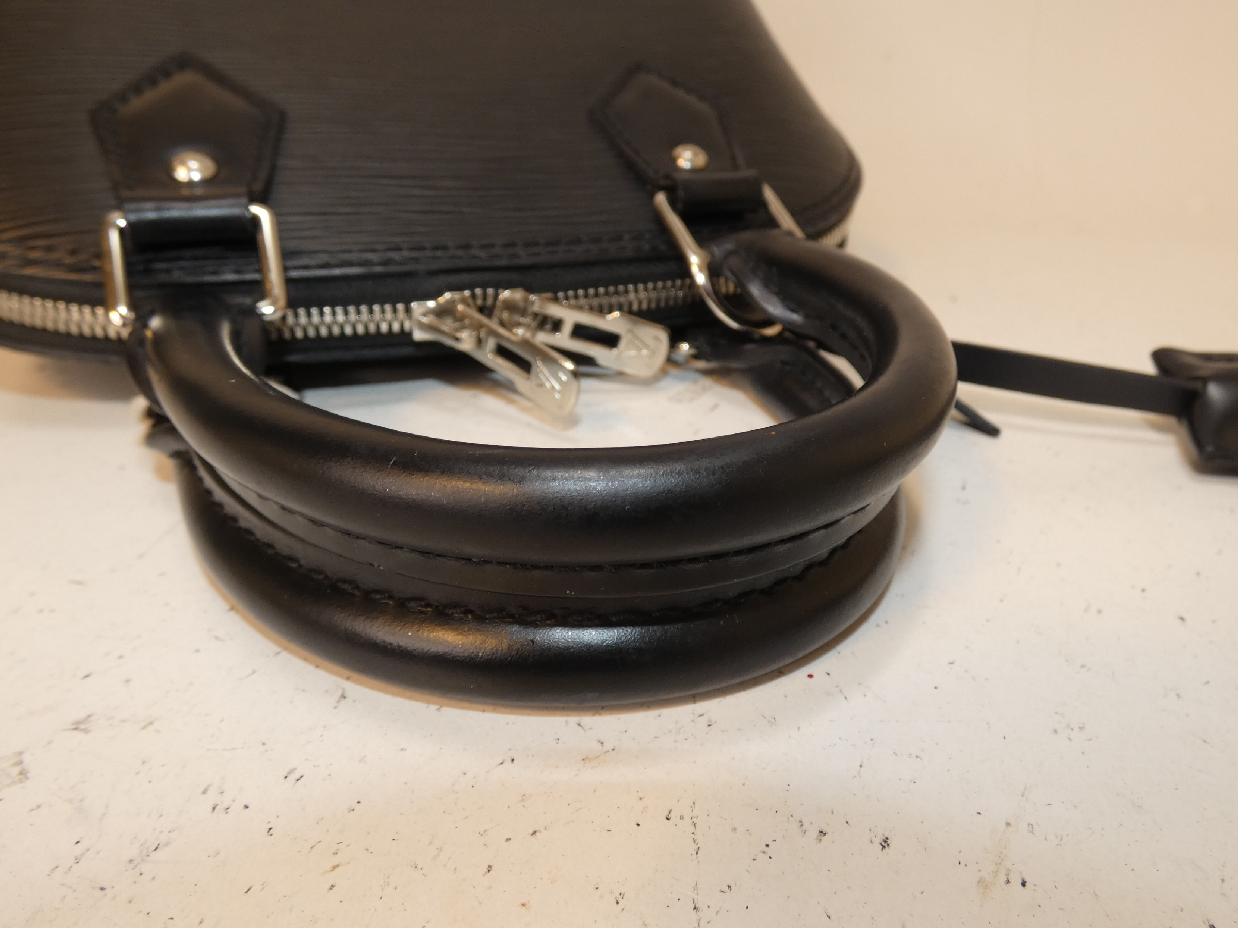 2-way Alma BB Epi Leather Handbag/Shoulder Bag, Black Shoulder Bag — view 4