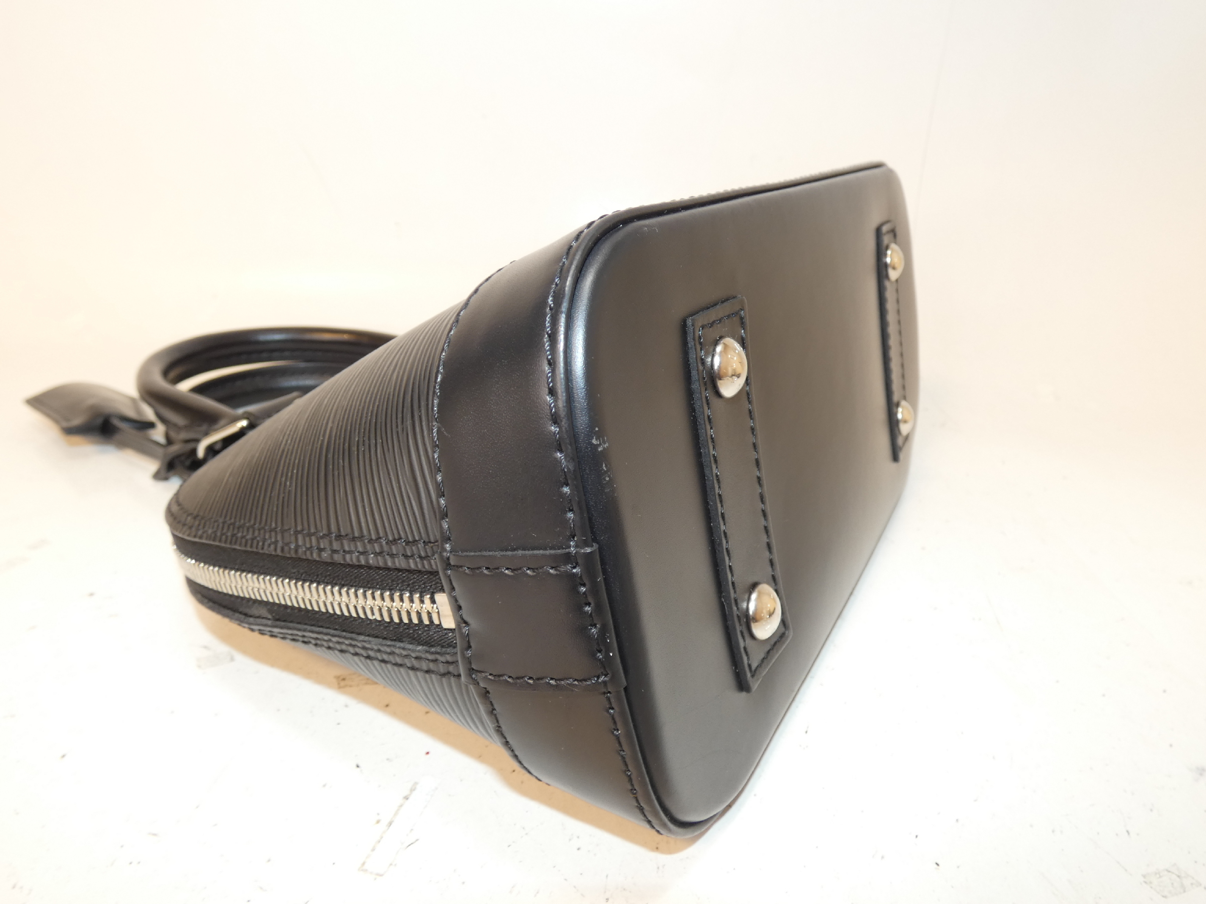 2-way Alma BB Epi Leather Handbag/Shoulder Bag, Black Shoulder Bag — view 6