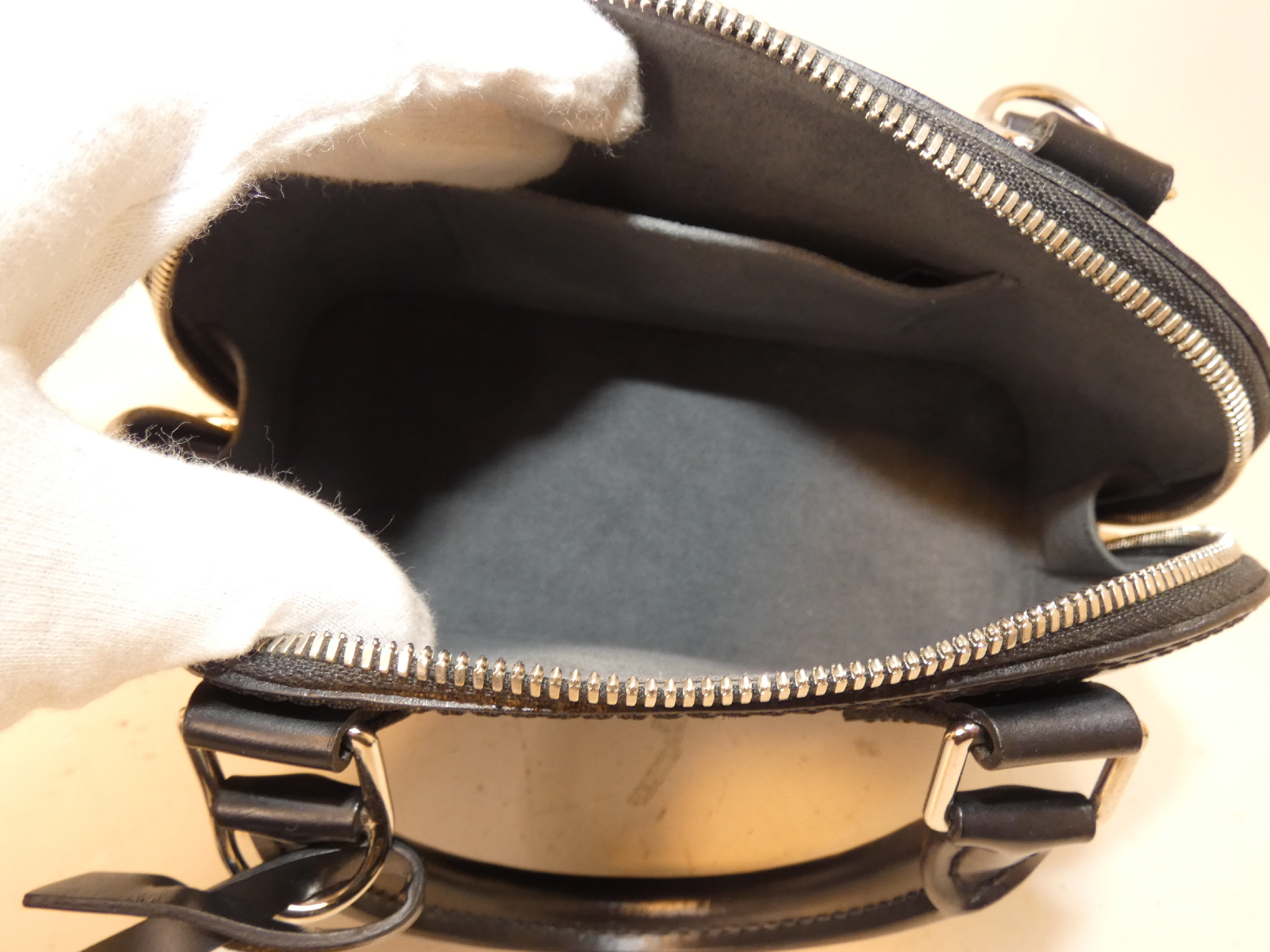 2-way Alma BB Epi Leather Handbag/Shoulder Bag, Black Shoulder Bag — view 8