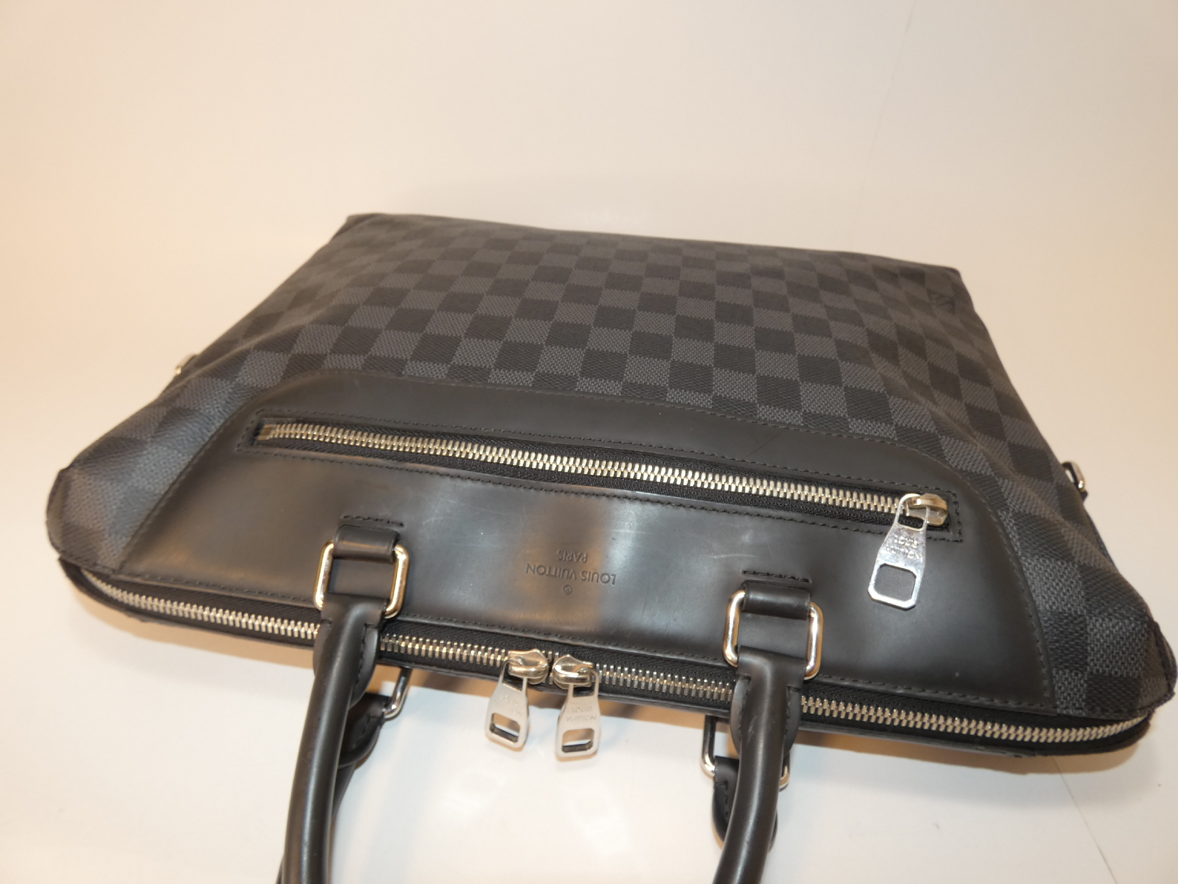 Damier Graphite Port Document Jour Hand Business Bag — view 3