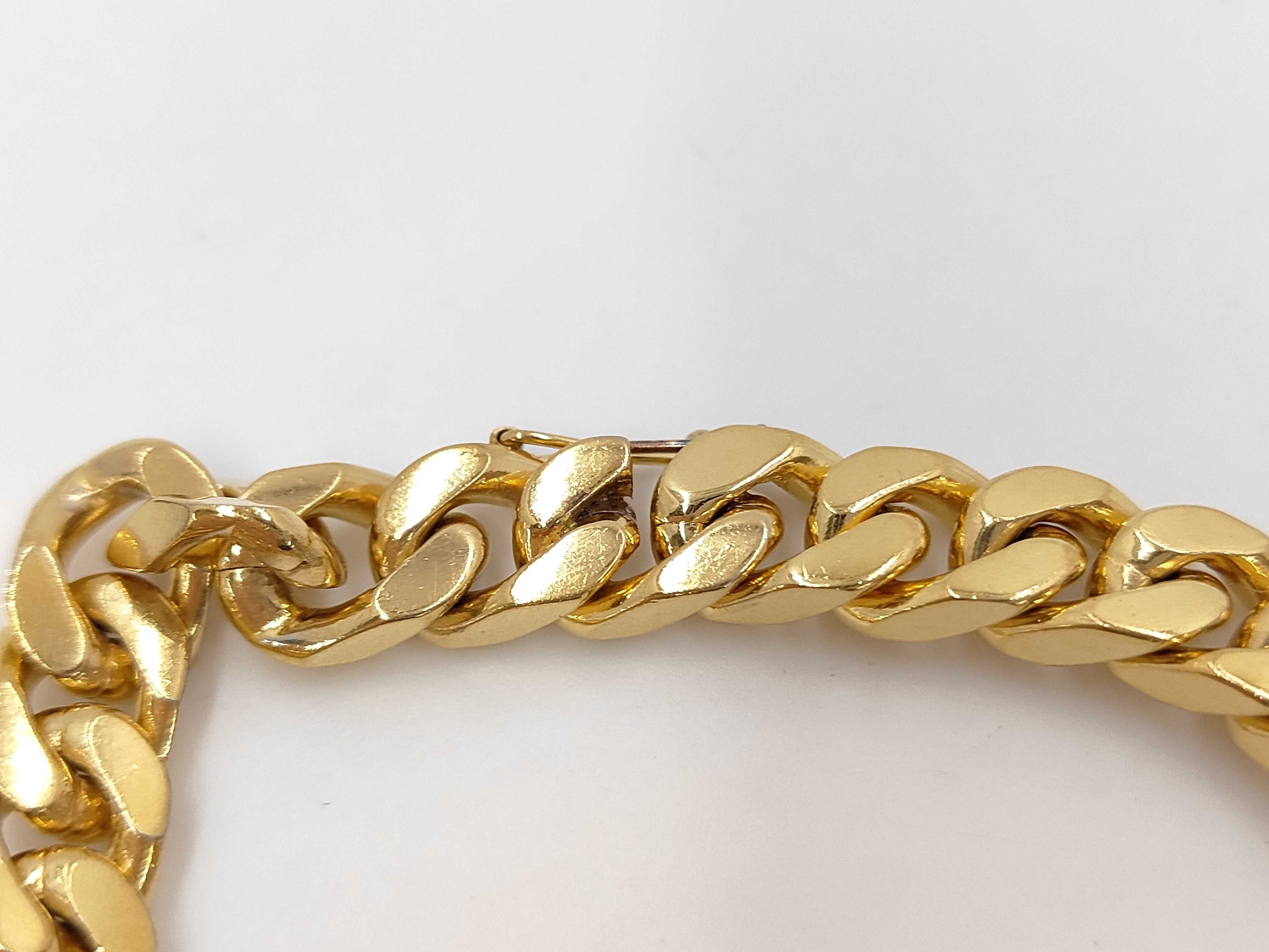 bracelet with Coco Mark and rhinestones, gold, engraved with 3020. — view 2
