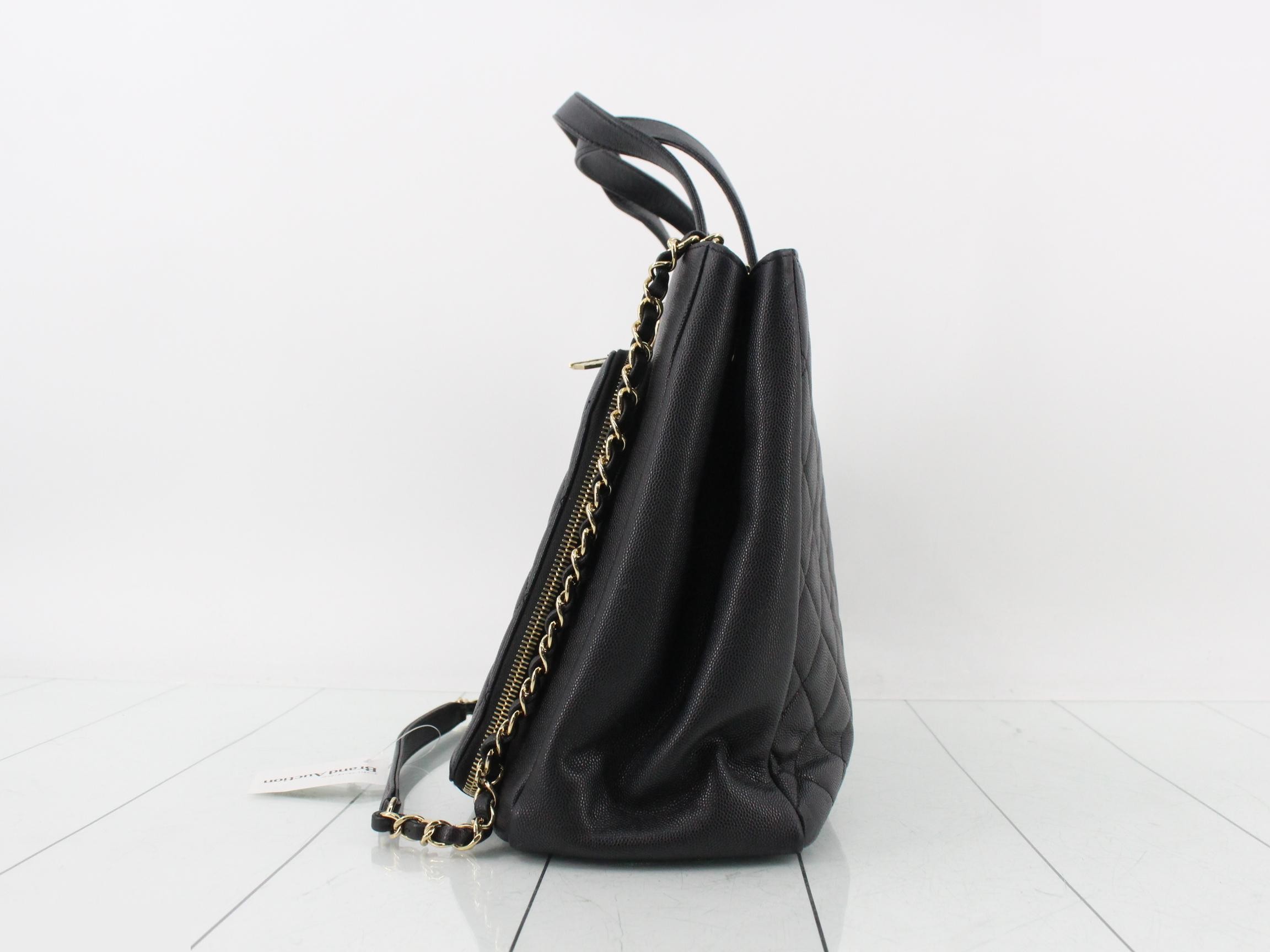Matelassé Business Affinity Caviar Skin 2-Way Chain Tote — view 3