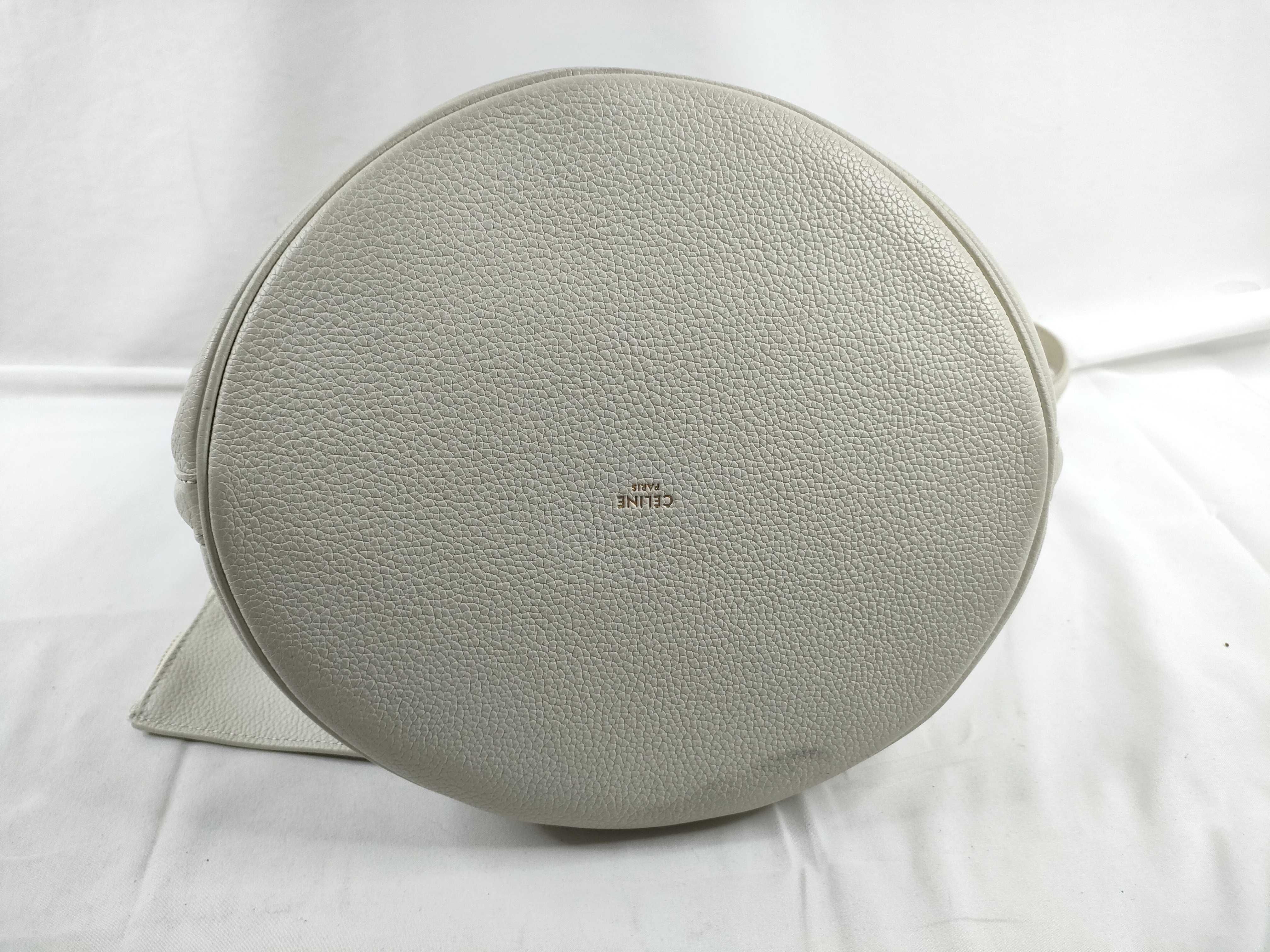 Teen Bucket 16 Leather 2-Way Shoulder Bag White Handbag — view 4