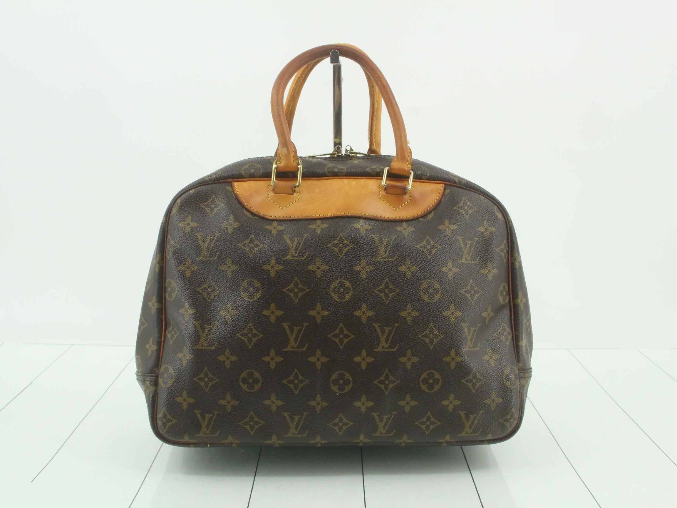 handbag — view 2