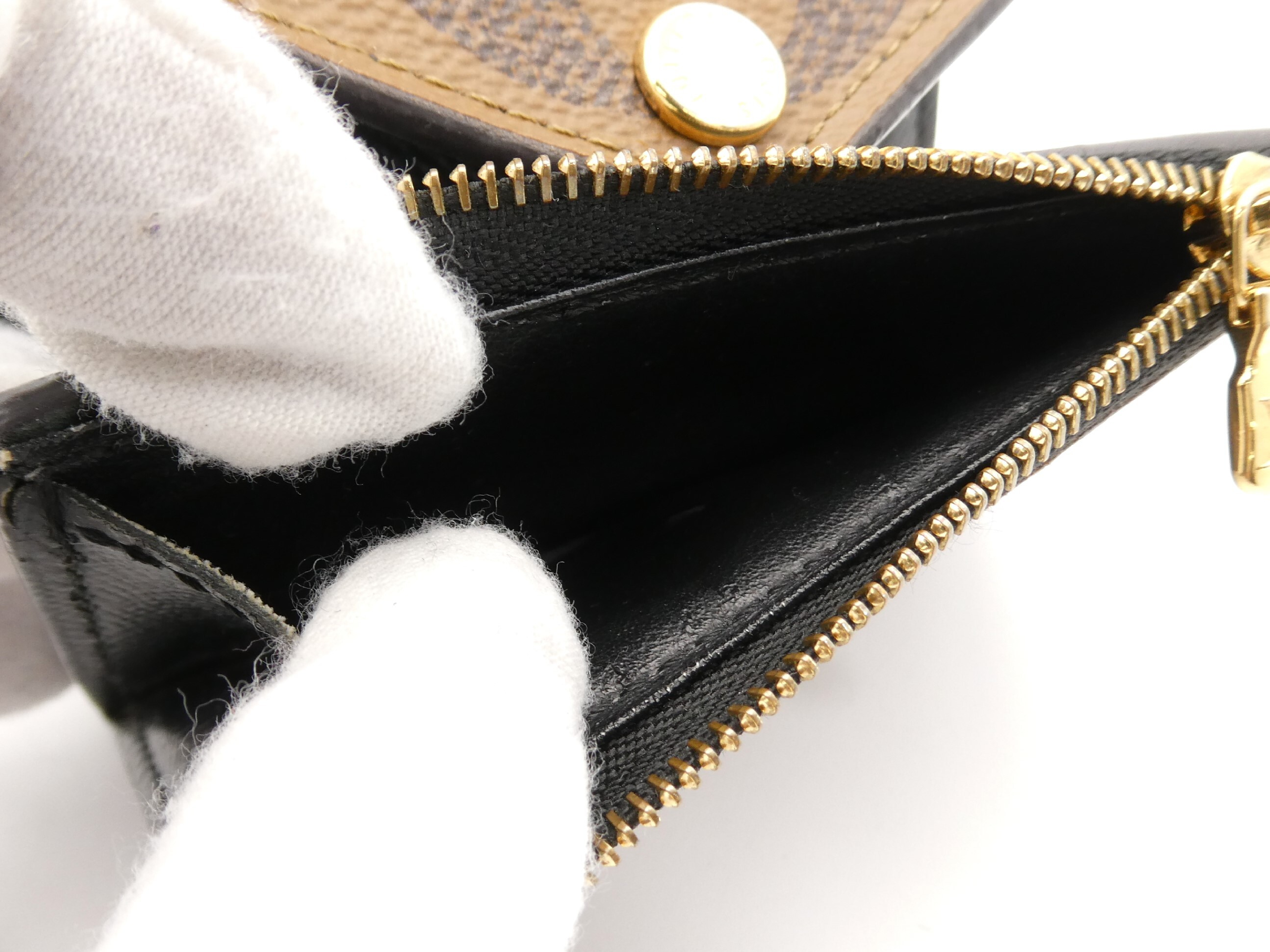Monogram Giant Reverse Portefeuille Zoe Wallet (IC sensor enabled) — view 7