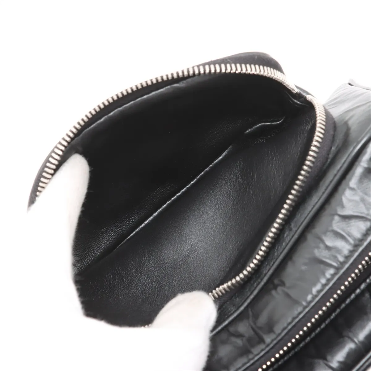 Nappa Antique Leather Shoulder Bag Black — view 7