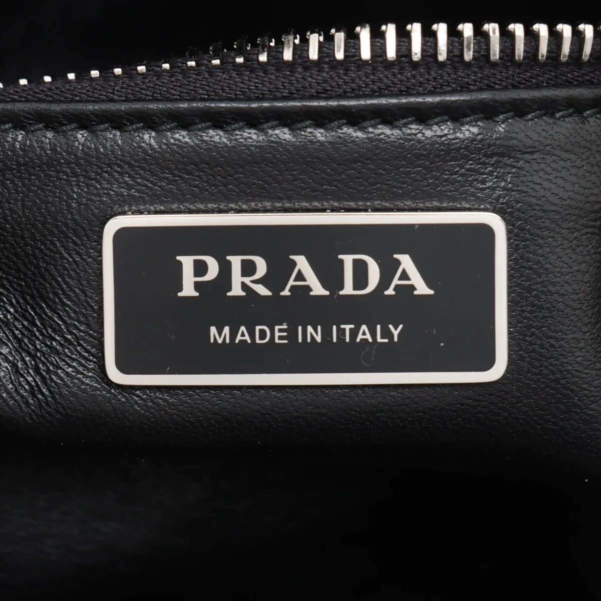 Nappa Antique Leather Shoulder Bag Black — view 9