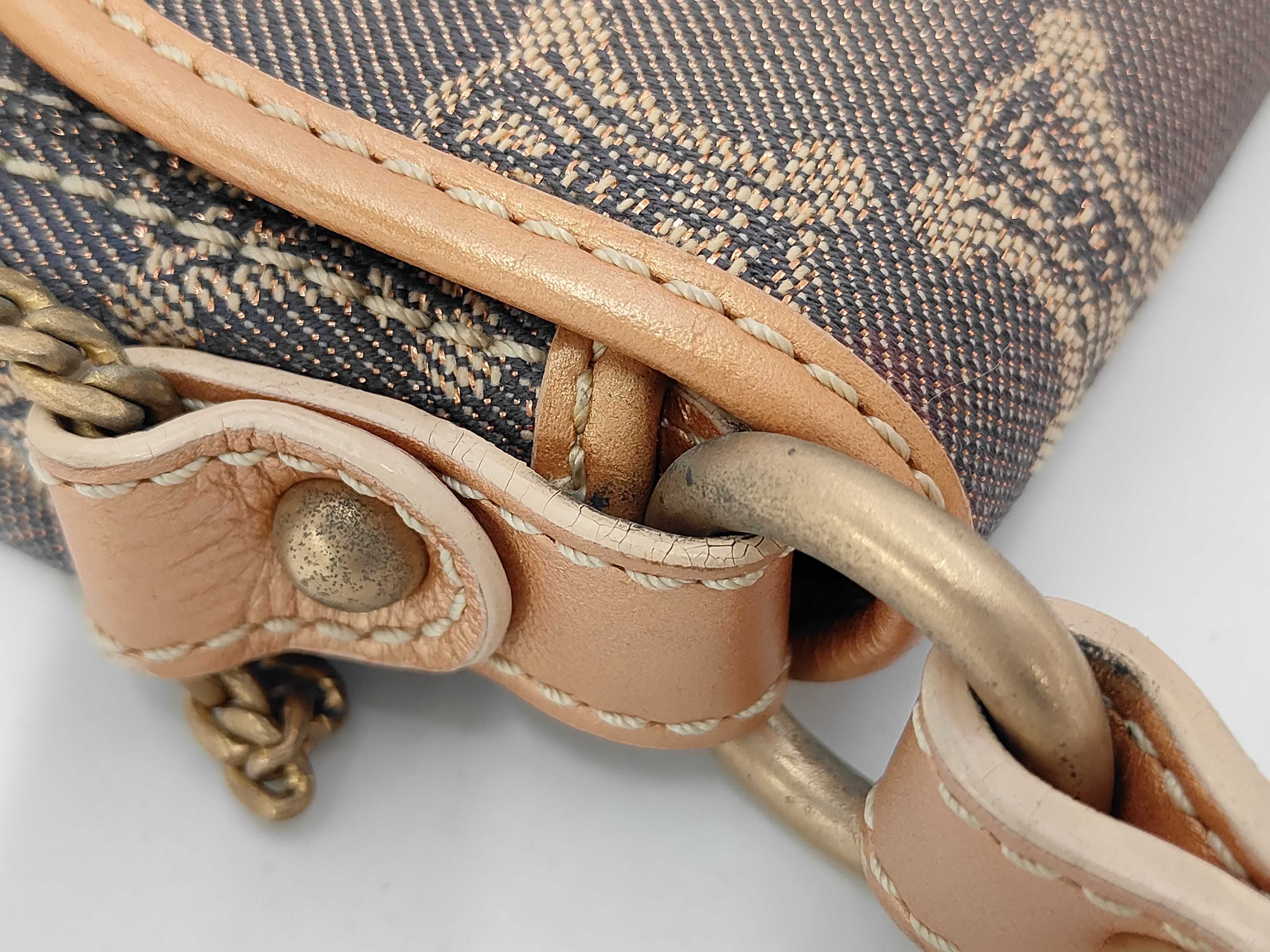 Macadam Canvas One-Shoulder Bag (Shoulder Bag) — view 7