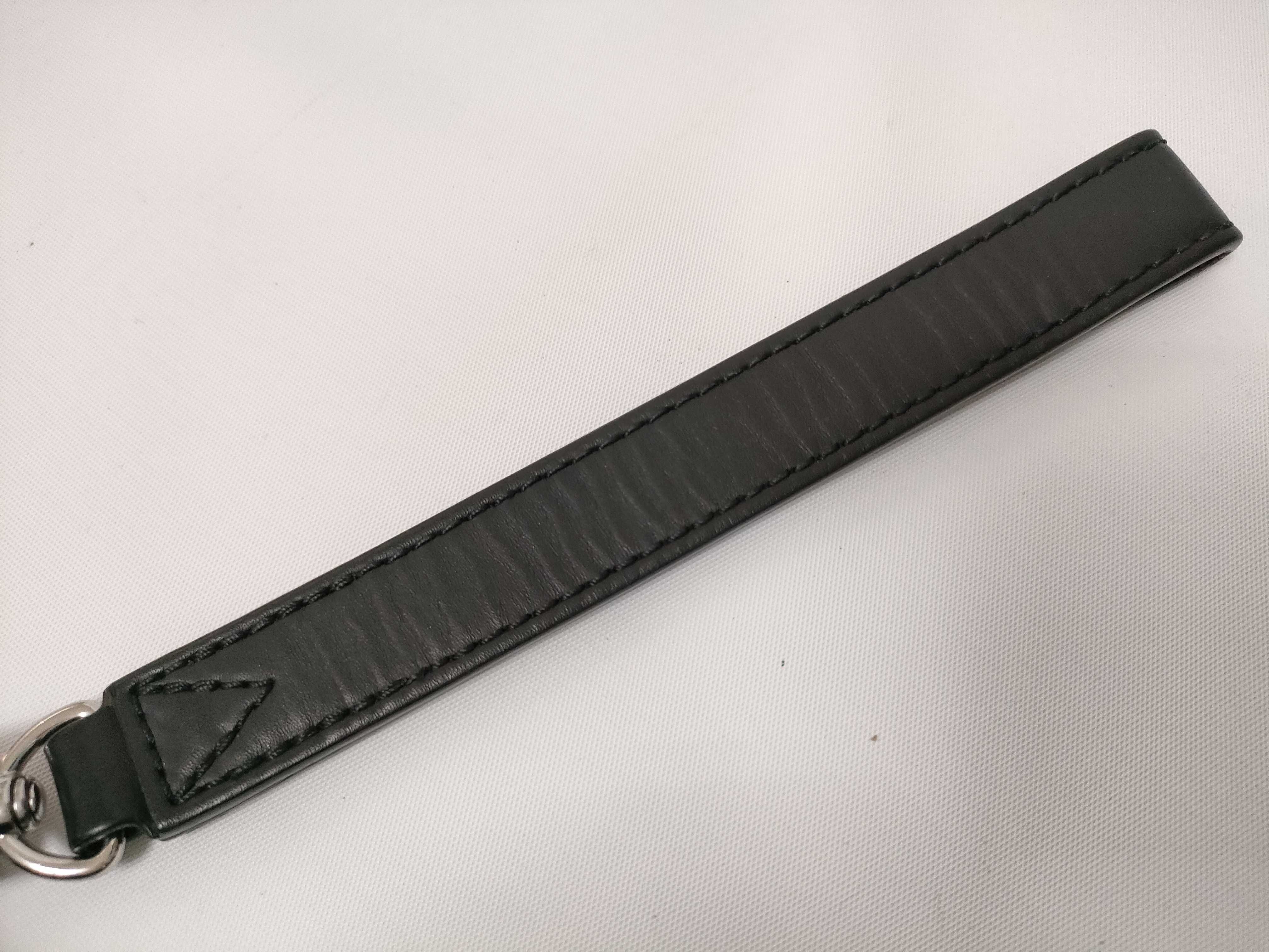 Epi Noir Zippy Dragonne RFID Wallet M81325 — view 11