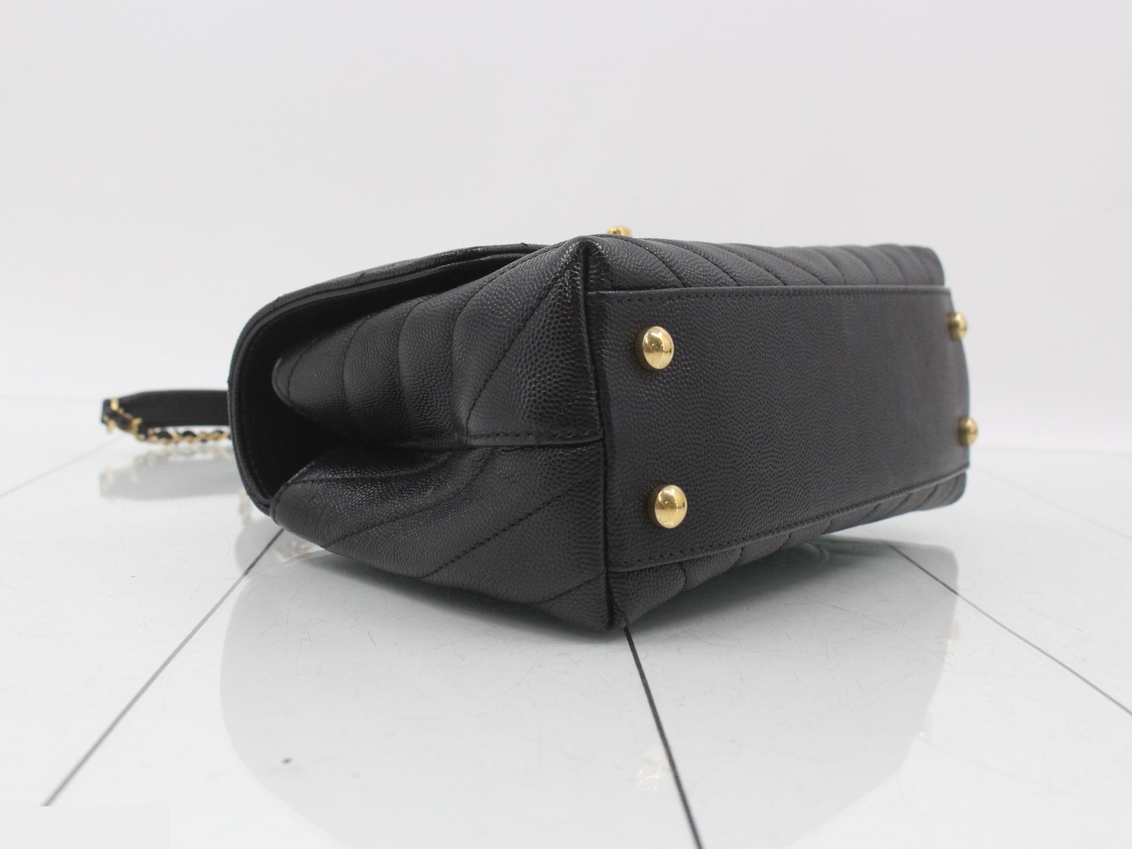 Caviar leather V-stitch top handle chain shoulder bag (2-way) — view 5