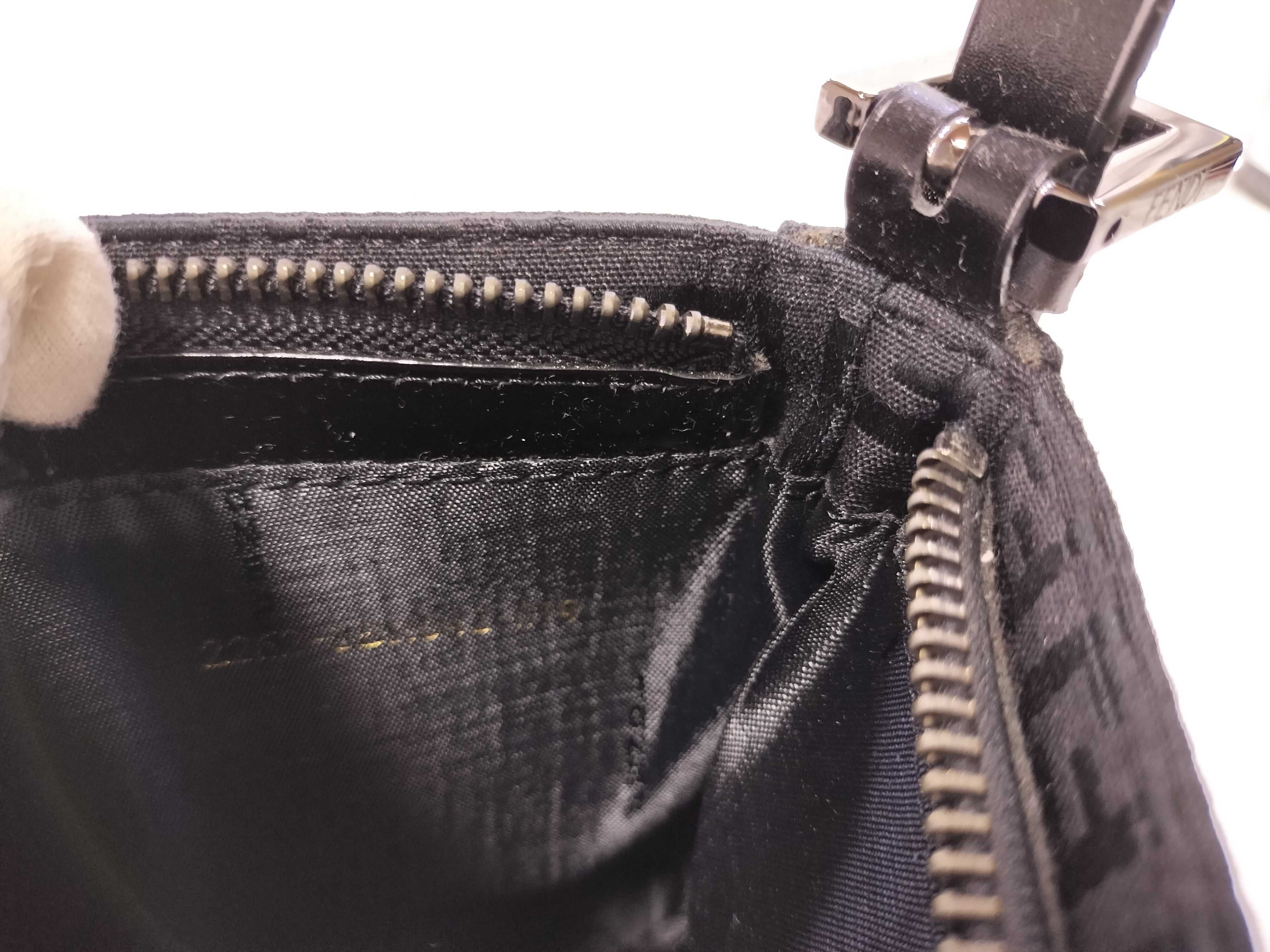One-Shoulder Bag — view 11