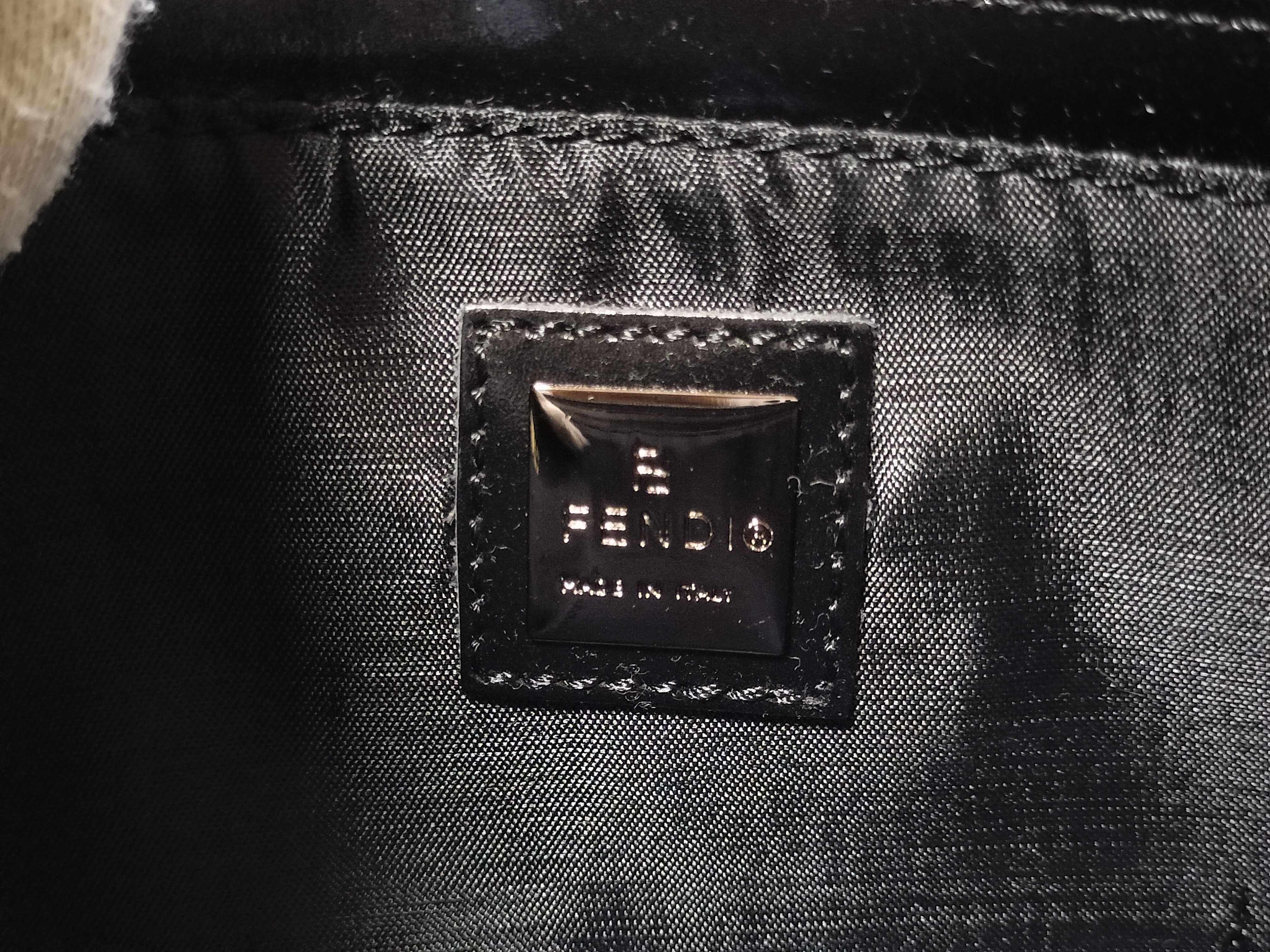 One-Shoulder Bag — view 10