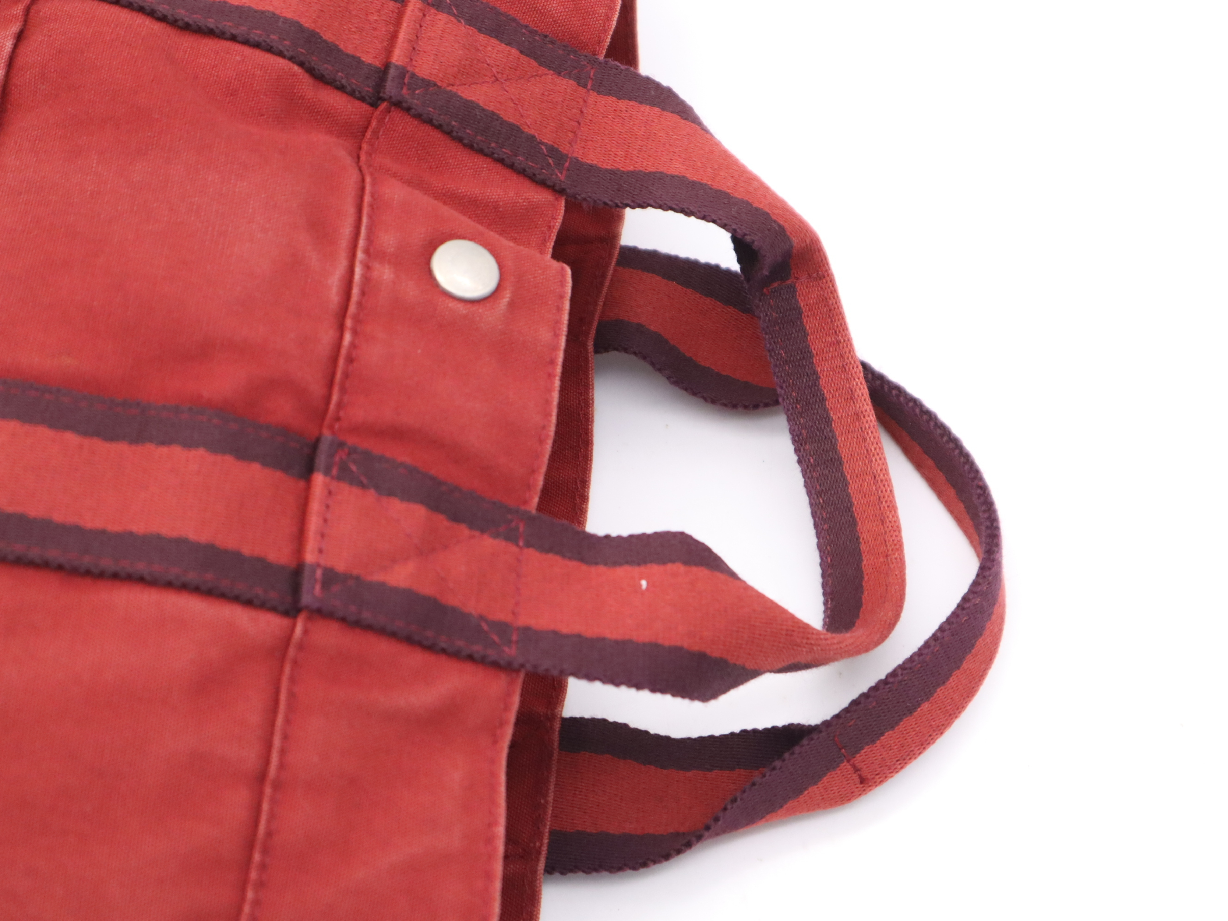 Canvas Fourre-Tout MM Tote Bag, Red, Silver Hardware, Tote Bag — view 6