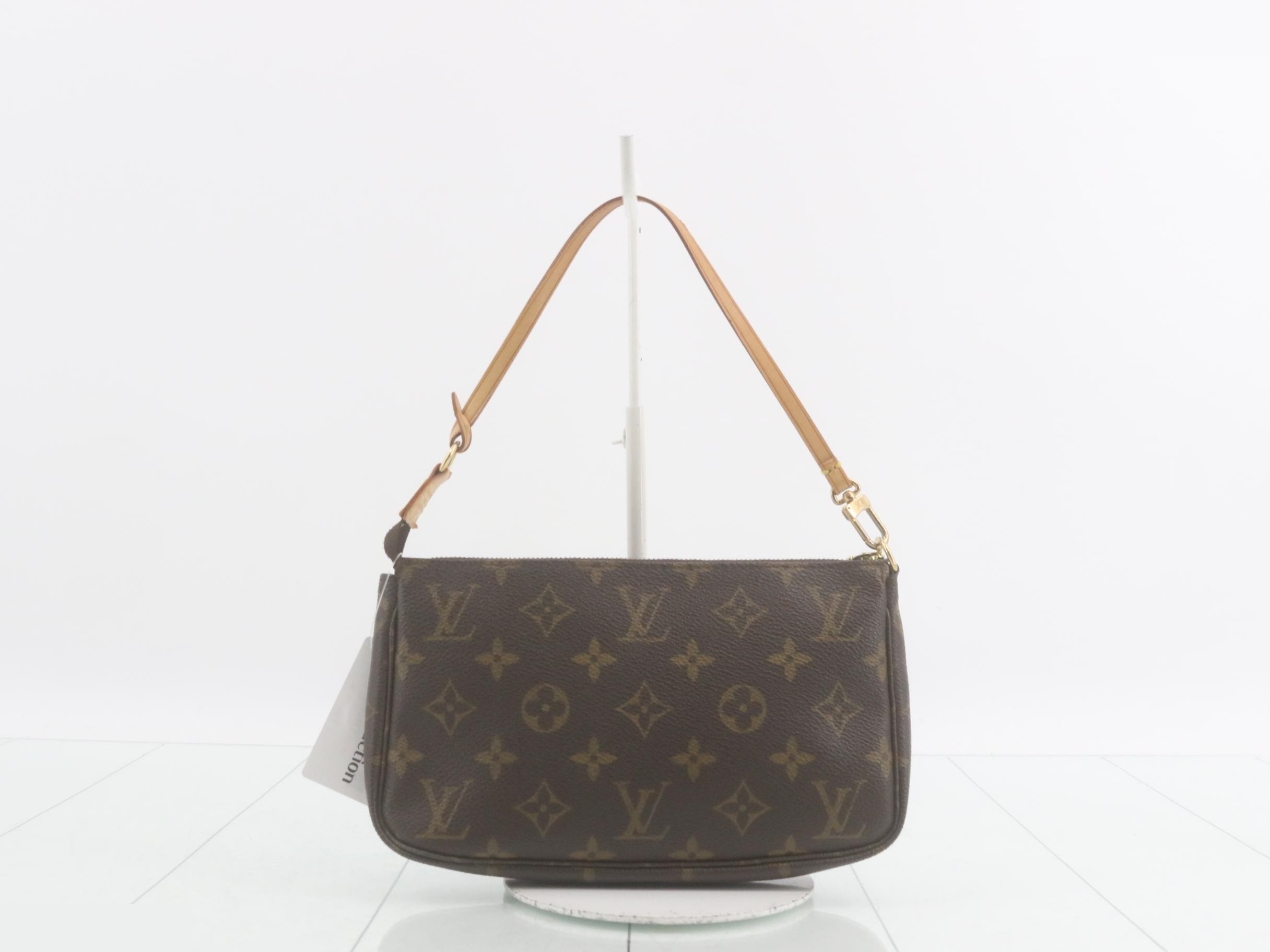 Monogram Pochette Accessoires VI1001 — view 2