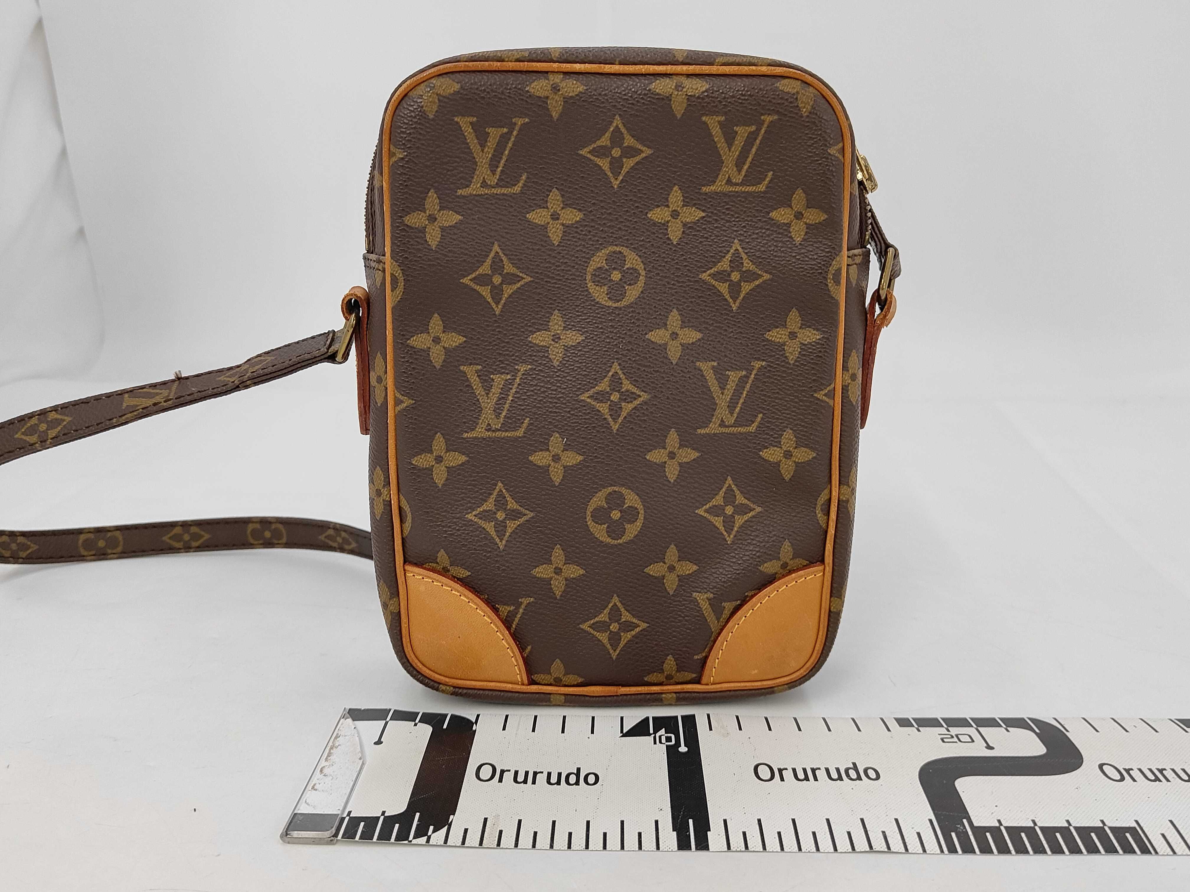 Monogram Louis Vuitton Monogram Danube 8909SL Shoulder Bag — view 2