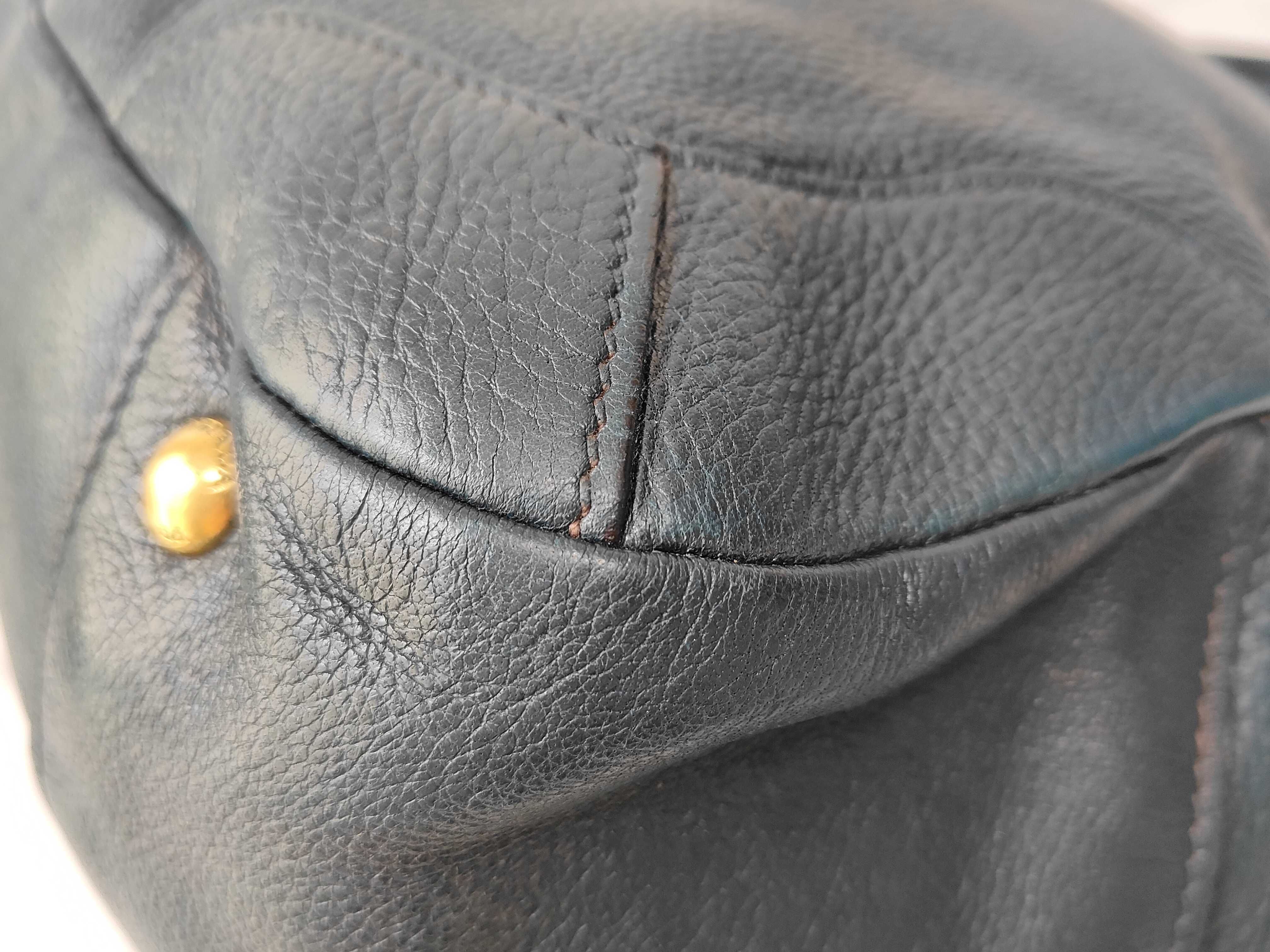 Vitello Daino Leather Tote Bag — view 6