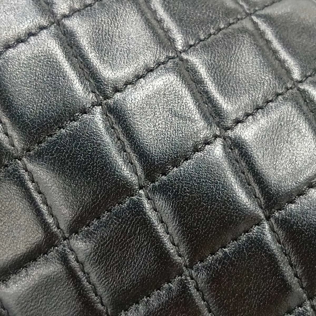 Boy Chanel 25 Lambskin Chain Shoulder Bag, Black with Gold Hardware, Serial Number 19842088 (19 series), A67086 — view 12