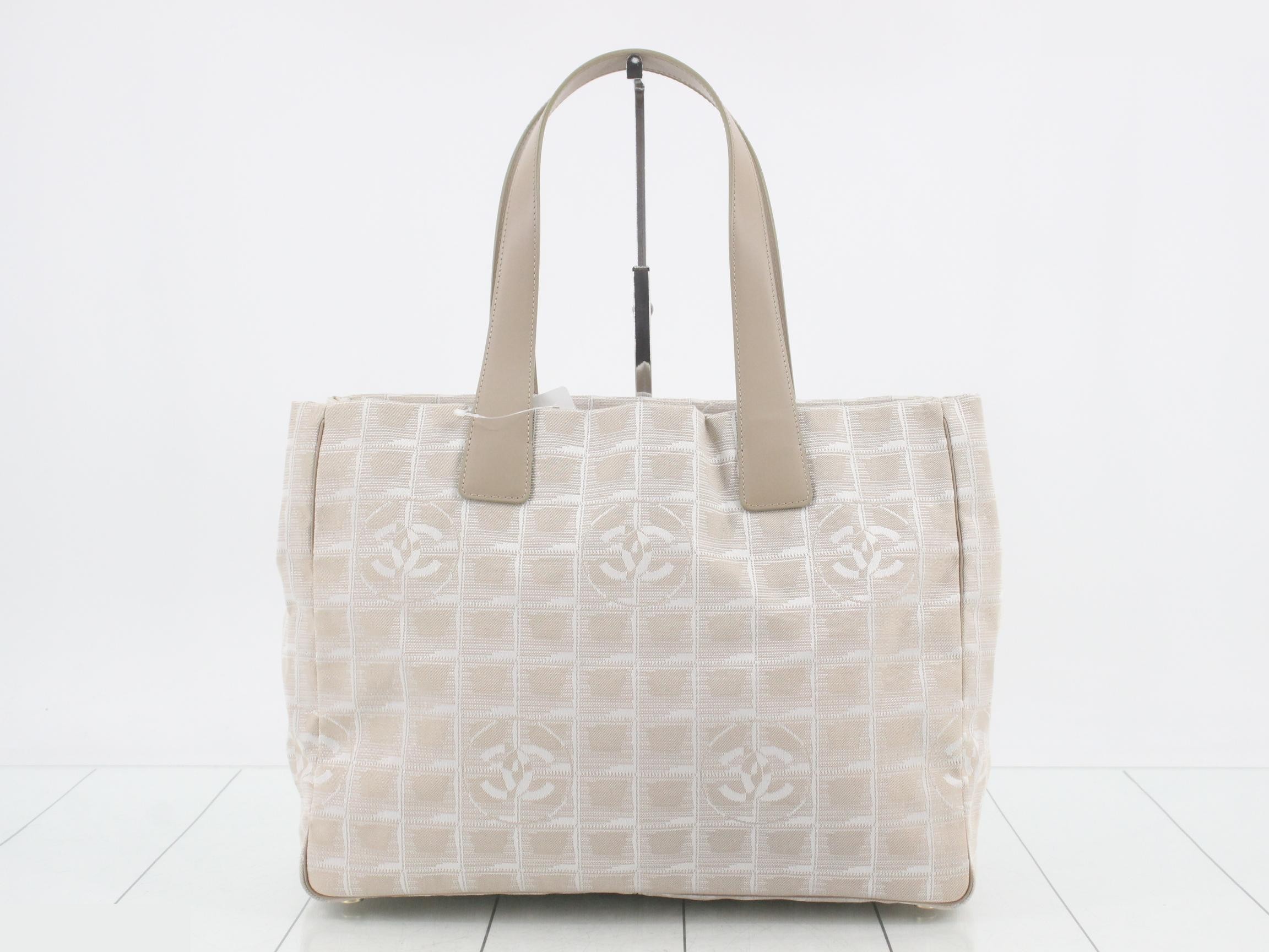 Travel line (bags) / Handbags — view 2
