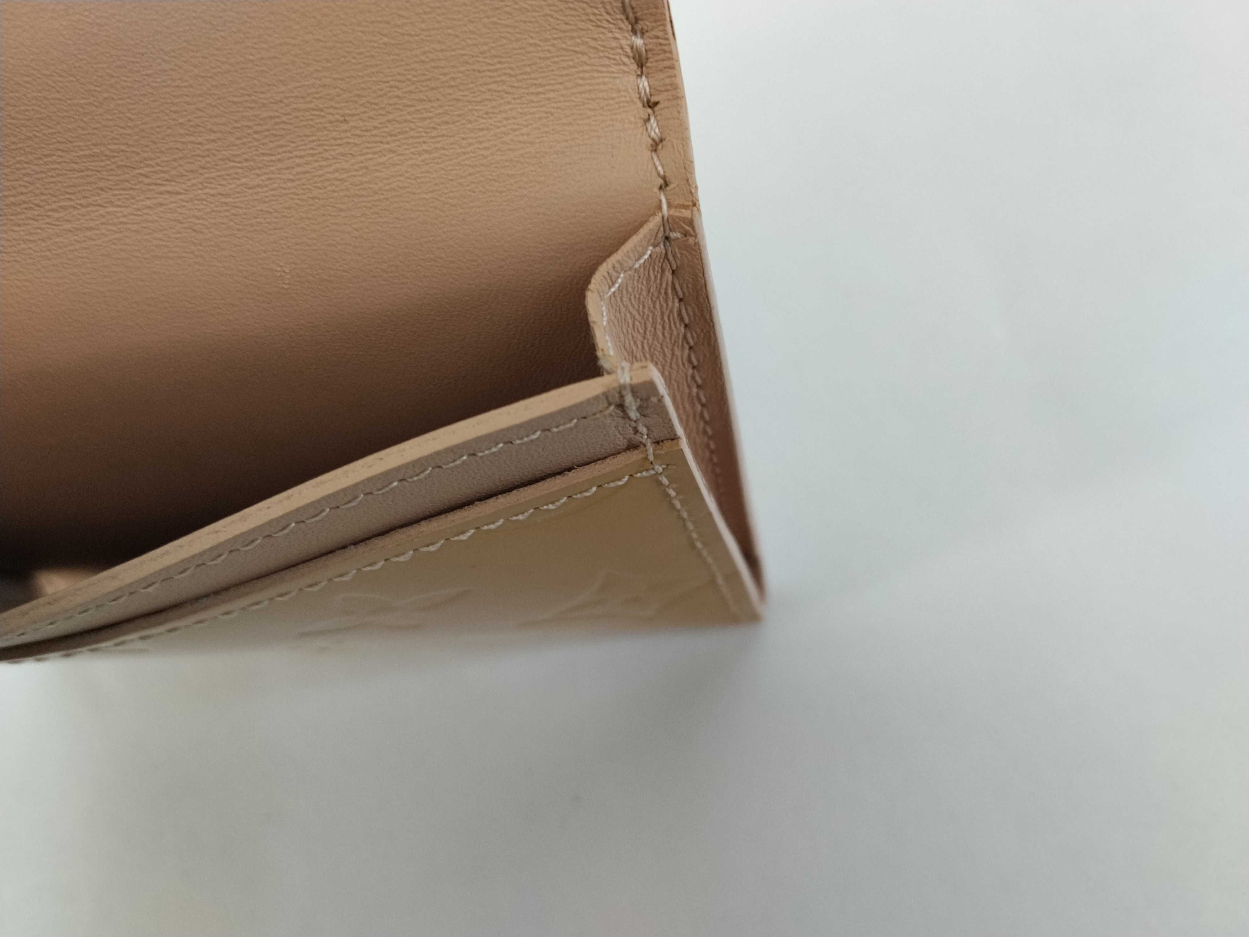 Monogram Vernis Envelope Carte Visite M91407 Rose Florentine Beige Patent Leather Card Case Business Card Holder Card Case — view 13