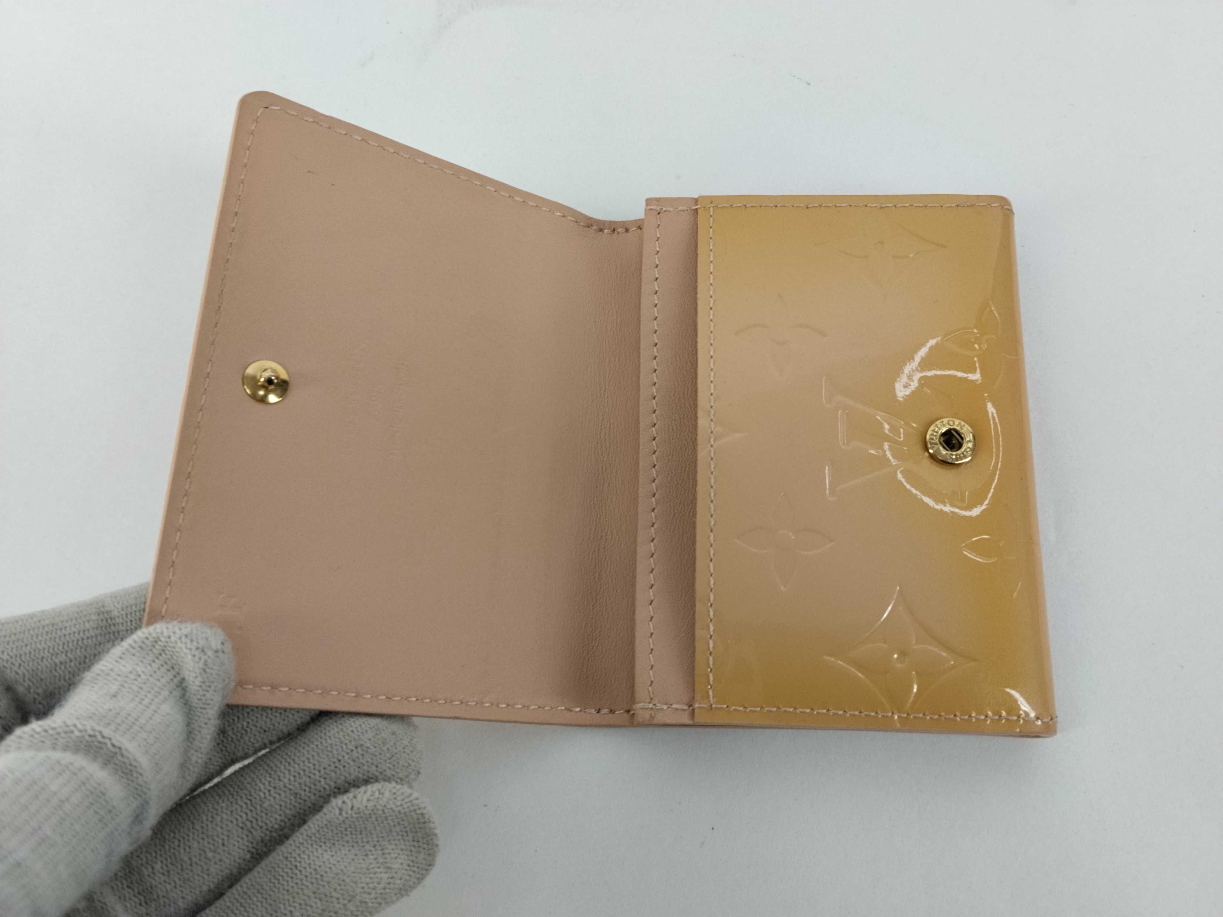 Monogram Vernis Envelope Carte Visite M91407 Rose Florentine Beige Patent Leather Card Case Business Card Holder Card Case — view 15