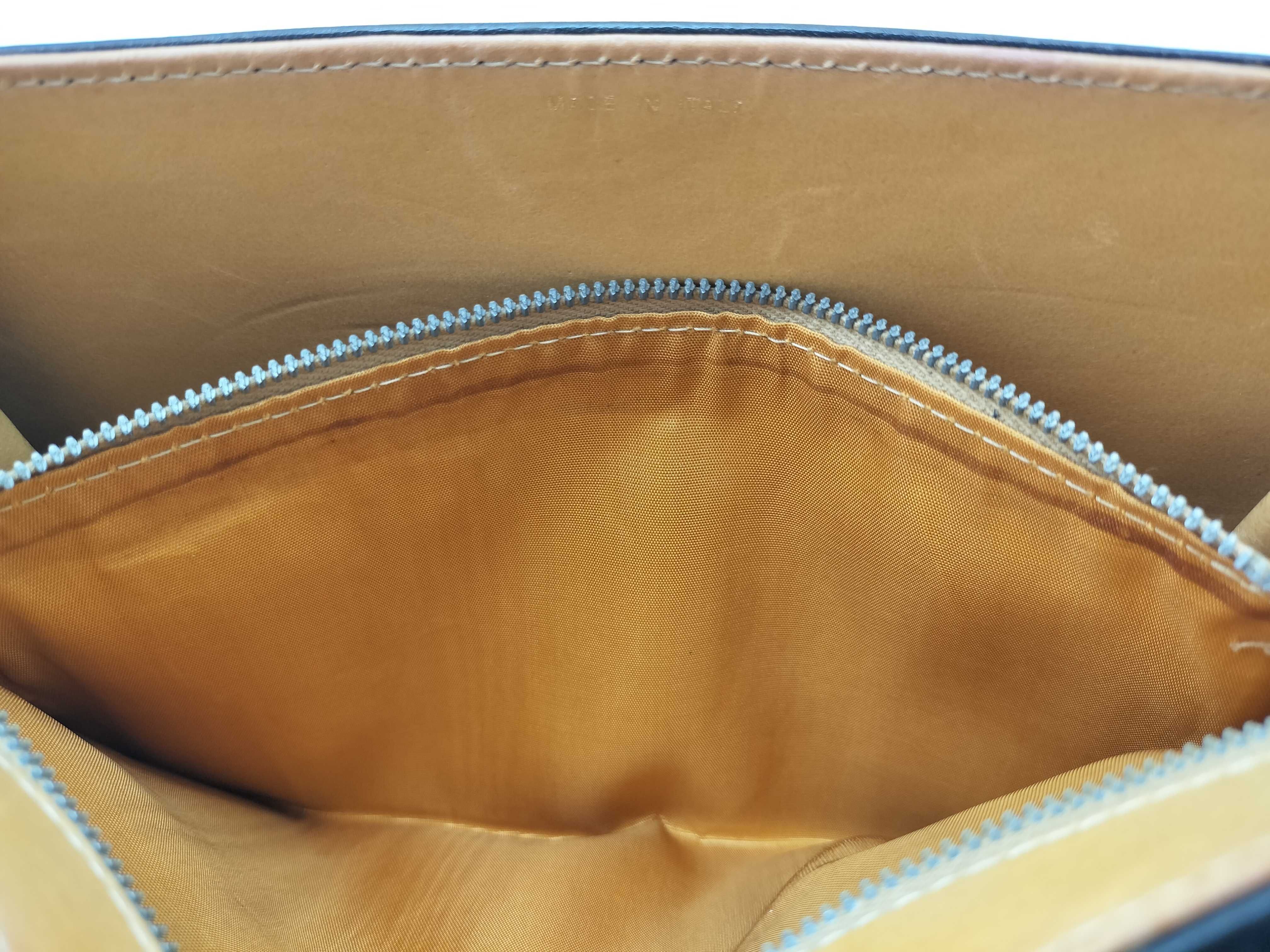 Macadam Hardware Square Shoulder Clutch Bag — view 14