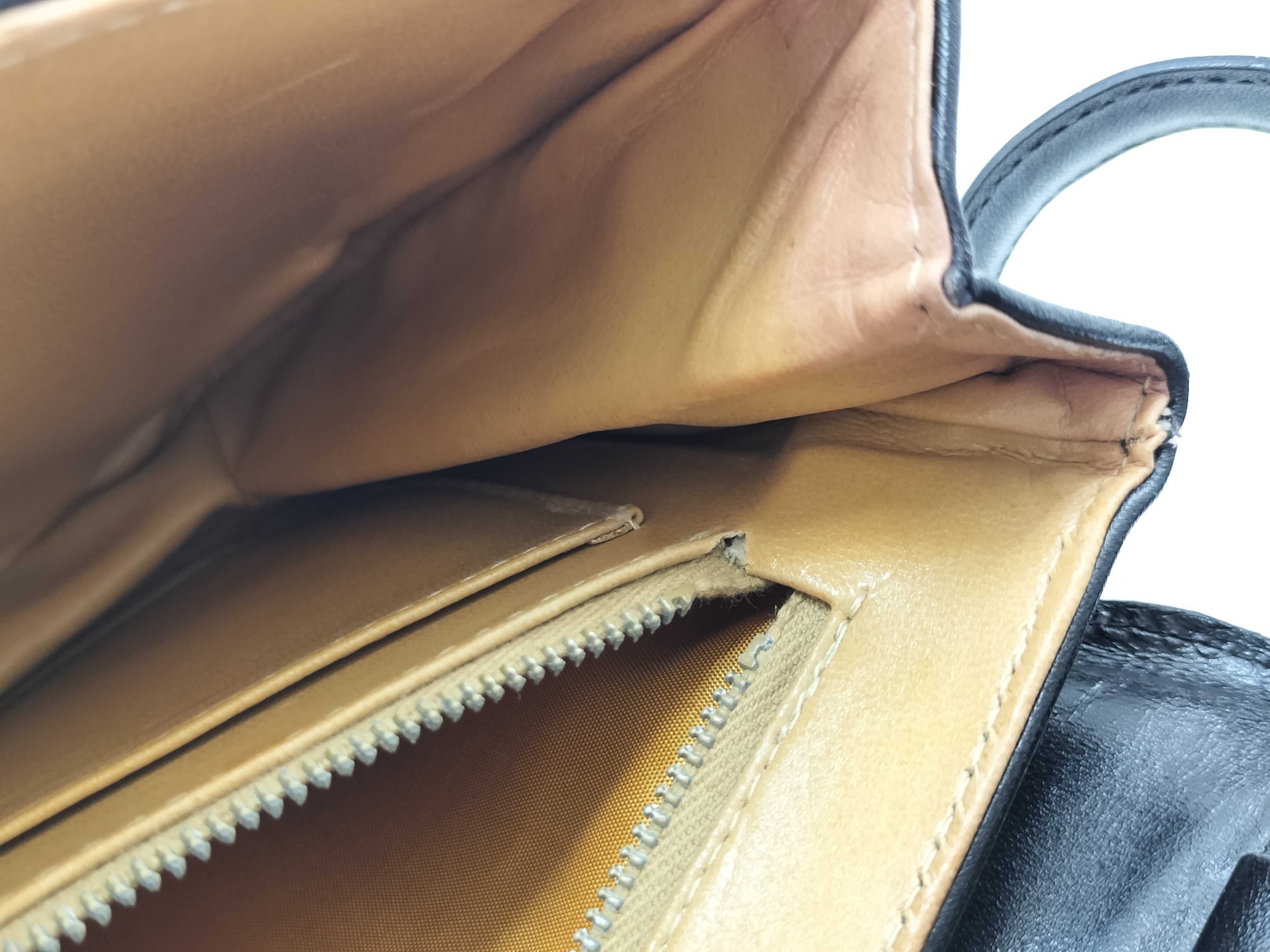 Macadam Hardware Square Shoulder Clutch Bag — view 15