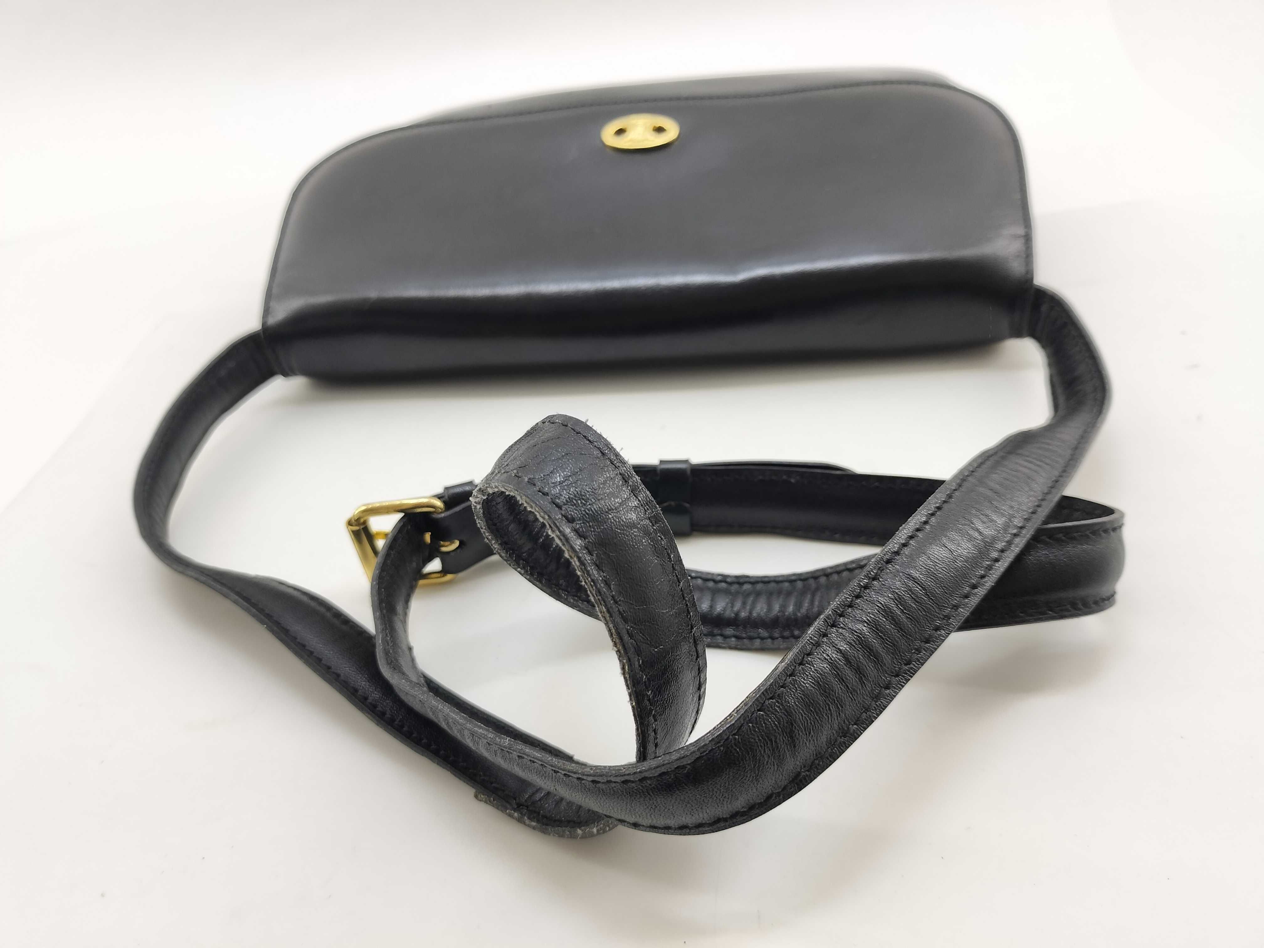 Macadam Hardware Square Shoulder Clutch Bag — view 8