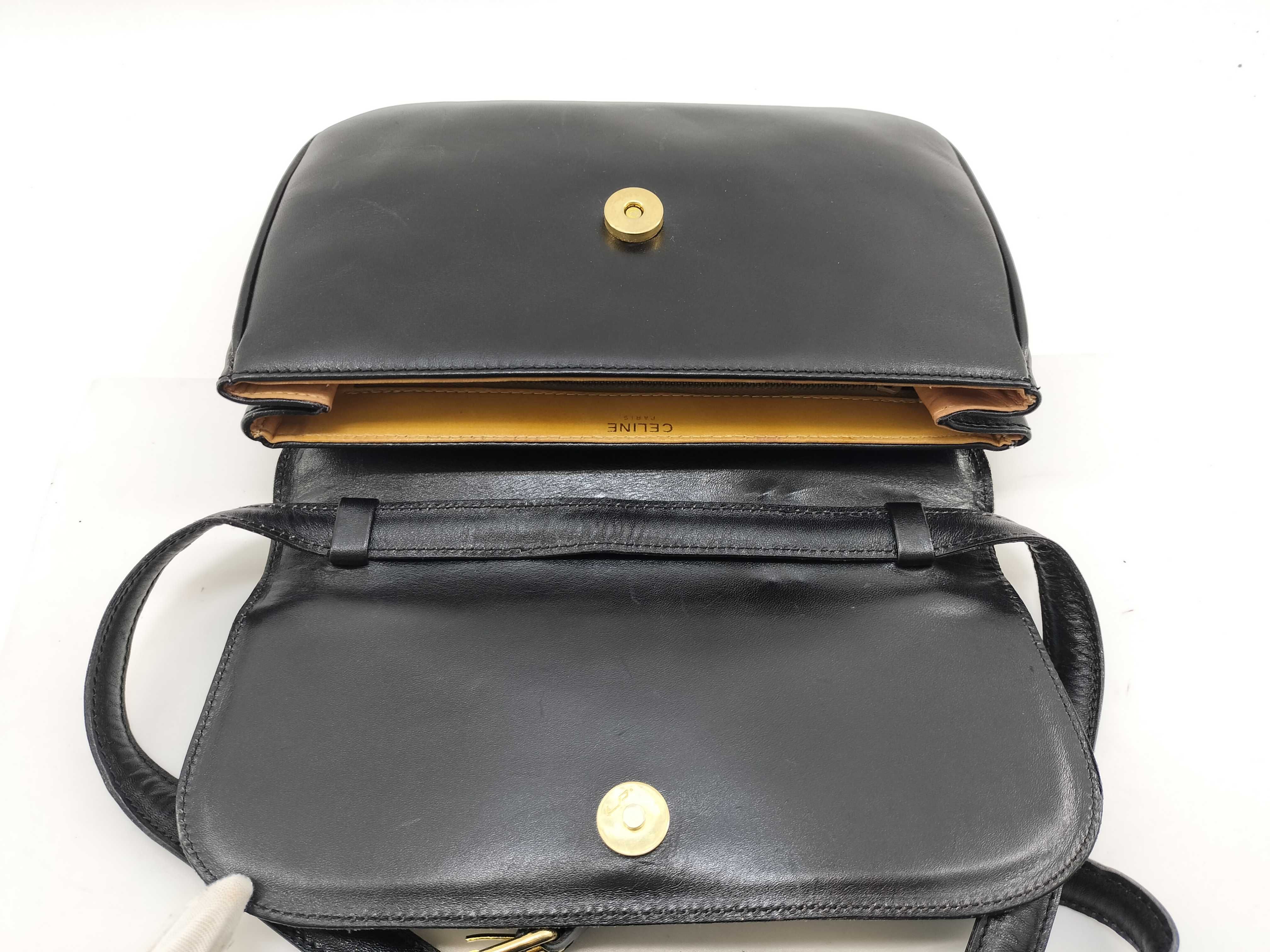 Macadam Hardware Square Shoulder Clutch Bag — view 9