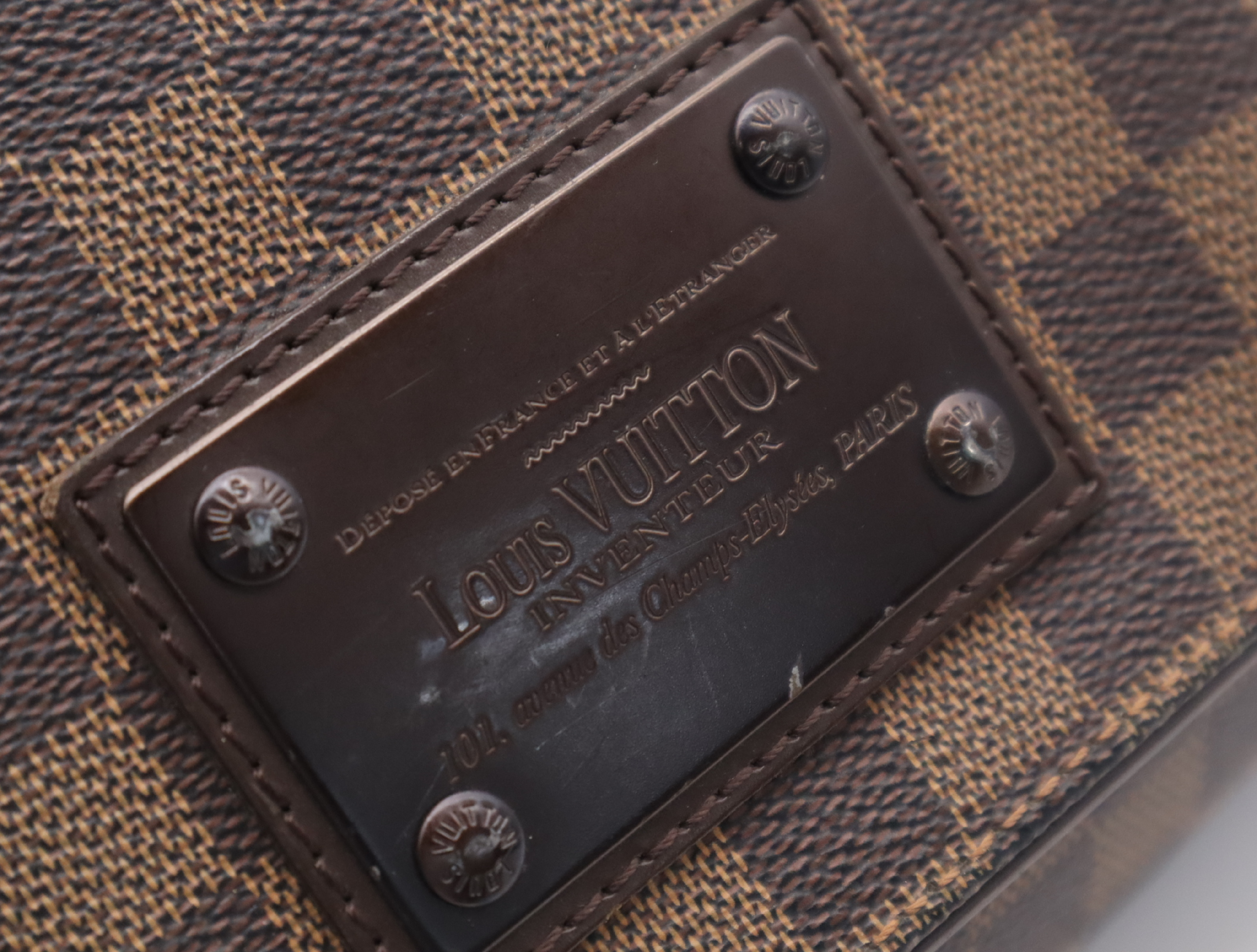 N51212 Damier Brooklyn GM Shoulder Bag — view 11