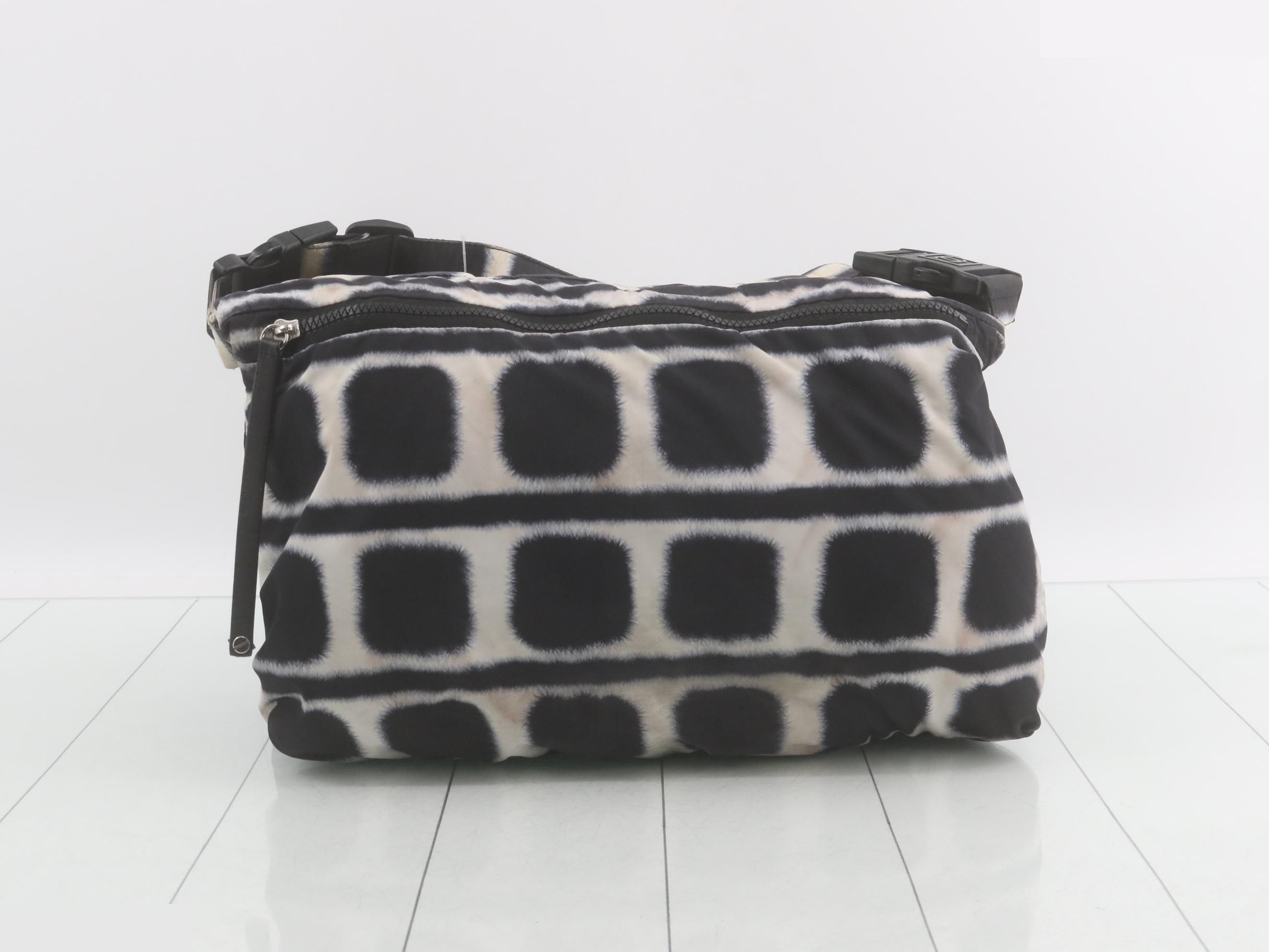 Sports line (bags) - Shoulder bag — view 2